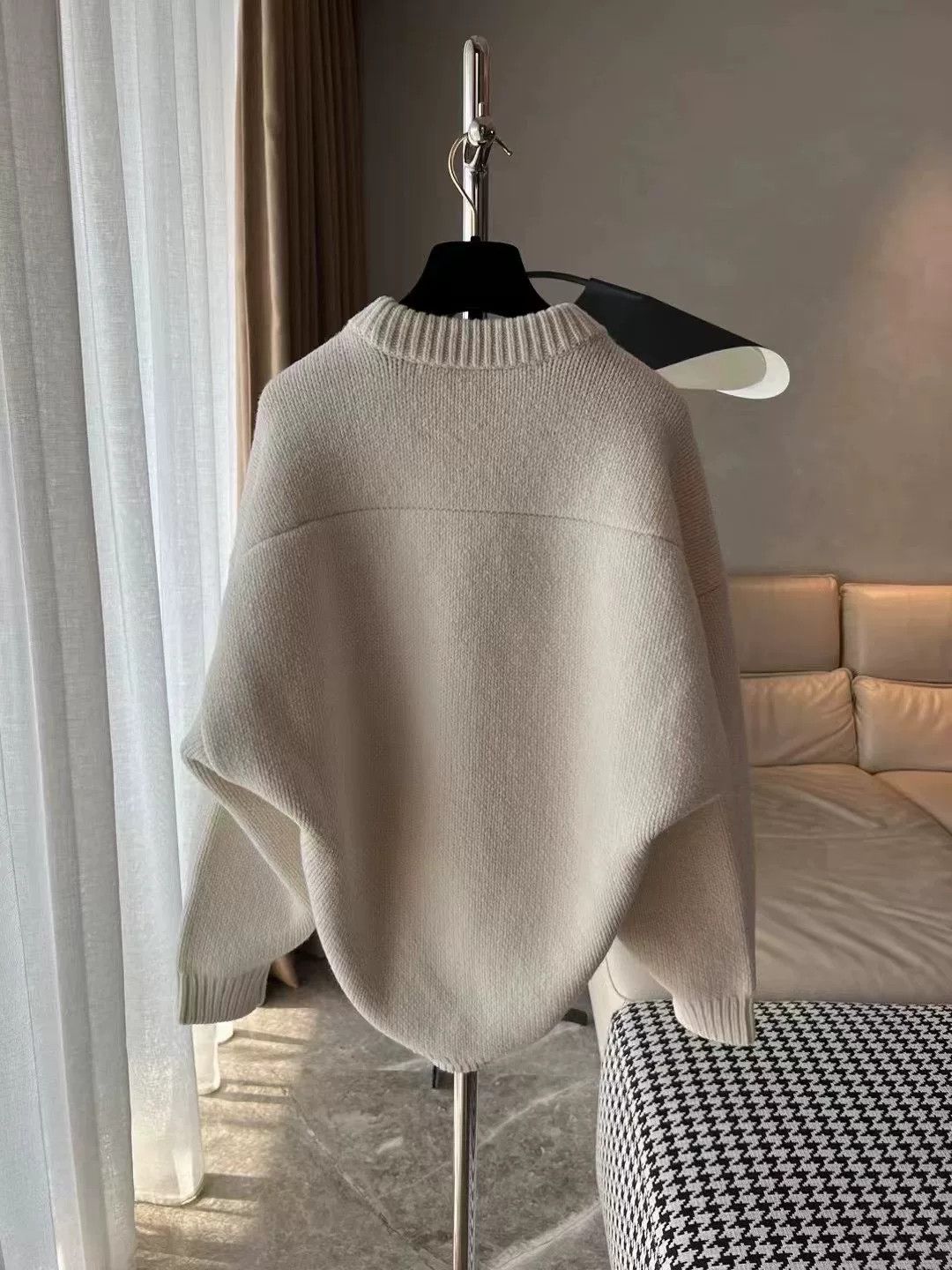Alexander Wang Alexander Wang White Oversized Sweater Size S / US 4 / IT 40 - 2 Thumbnail