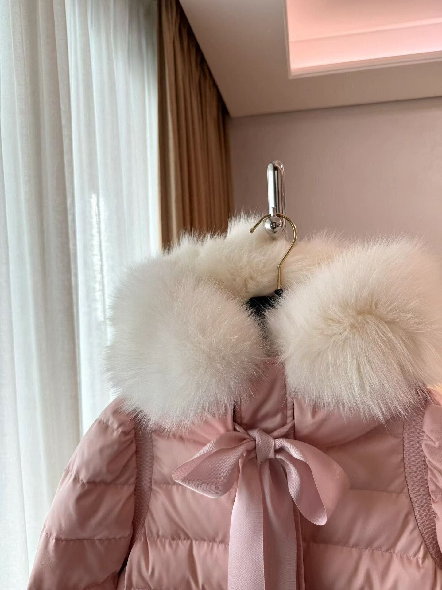 Miu Miu Miu Miu Fox Fur Hooded Down Jacket Size S / US 4 / IT 40 - 5 Thumbnail