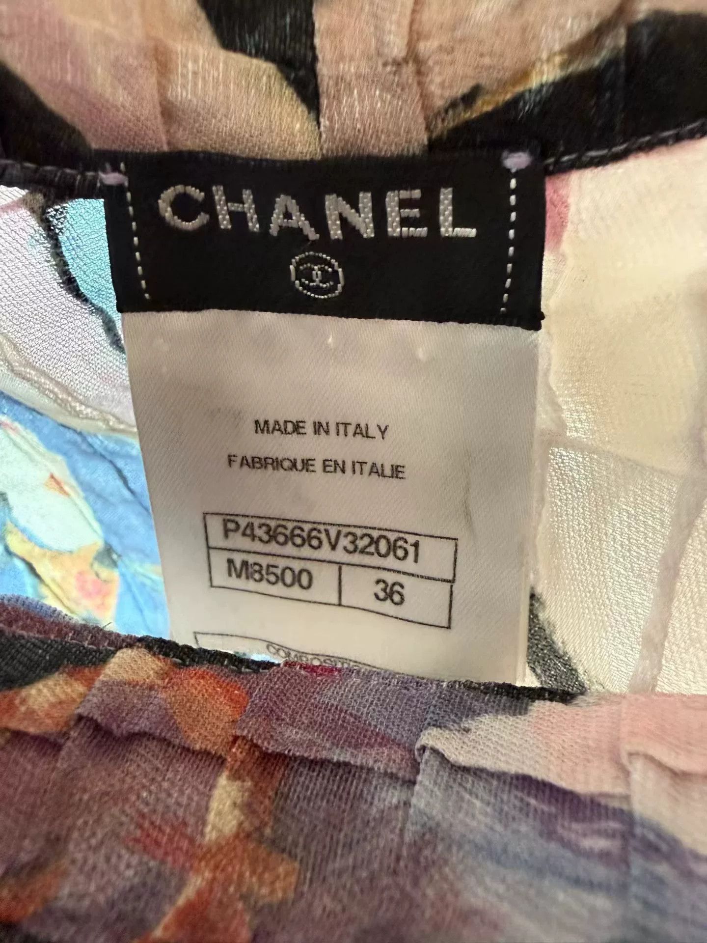 Chanel Chanel Colorful Graffiti Logo Silk Top Size XS / US 0-2 / IT 36-38 - 4 Thumbnail