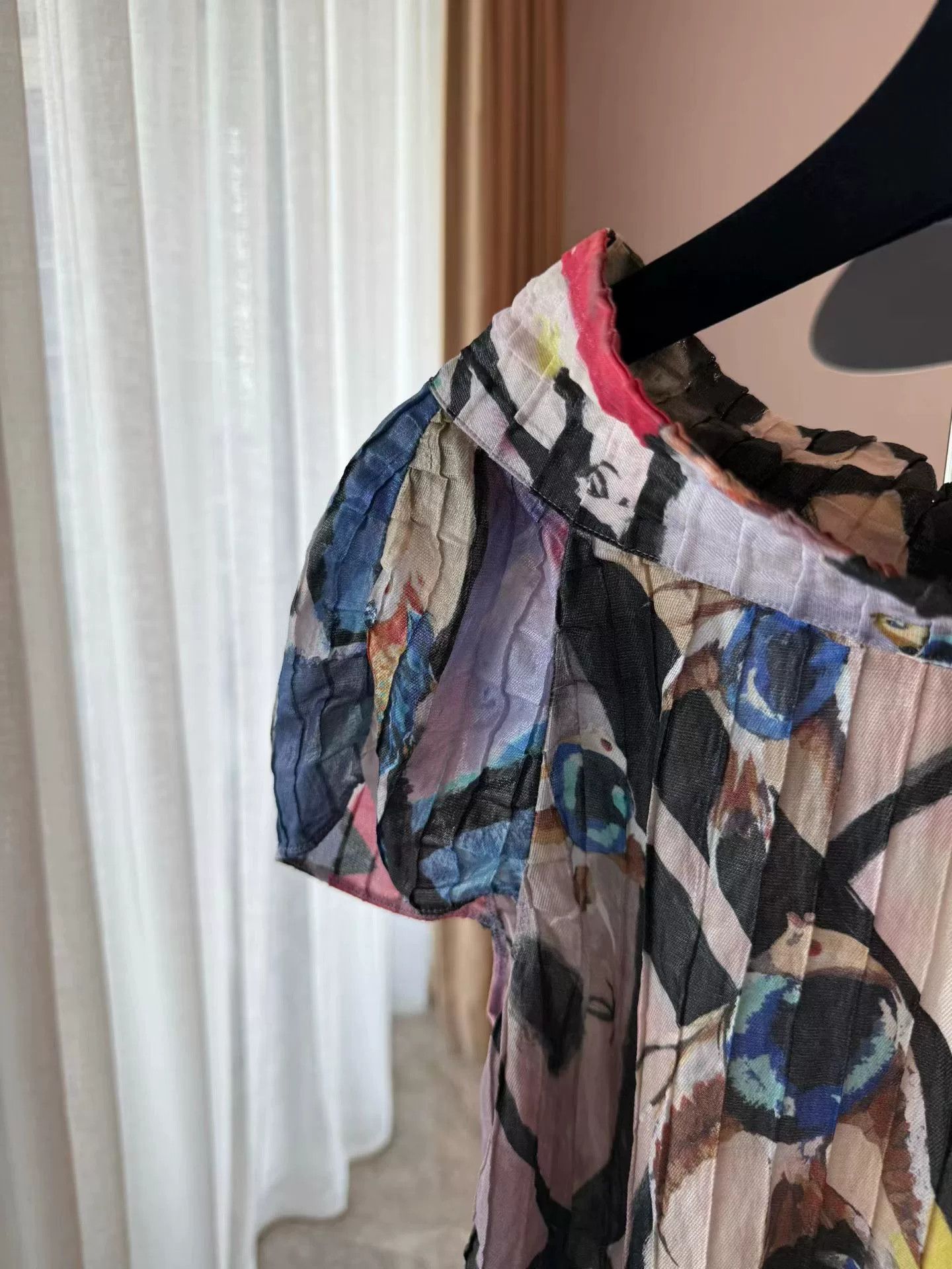 Chanel Chanel Colorful Graffiti Logo Silk Top Size XS / US 0-2 / IT 36-38 - 3 Thumbnail