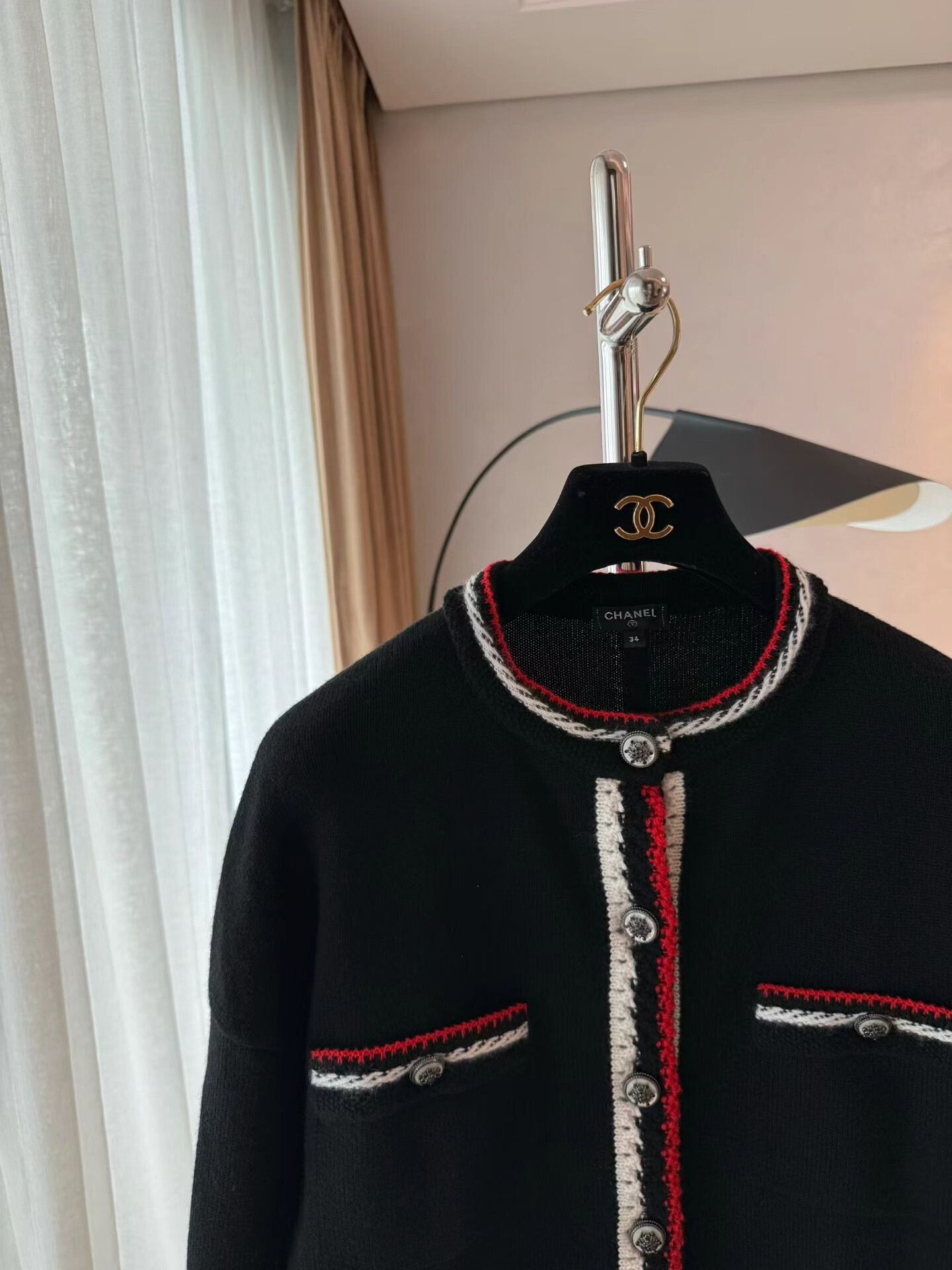 Chanel Chanel Cashmere Jacket with Button Details Size XS / US 0-2 / IT 36-38 - 3 Thumbnail