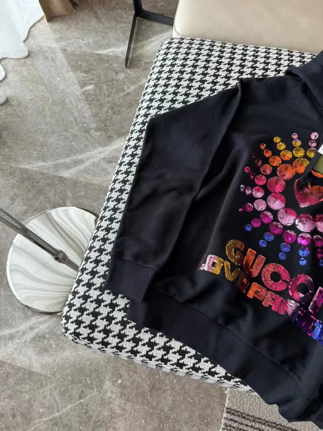 Gucci Gucci Sequin Hooded Sweatshirt Size S Size S / US 4 / IT 40 - 4 Thumbnail