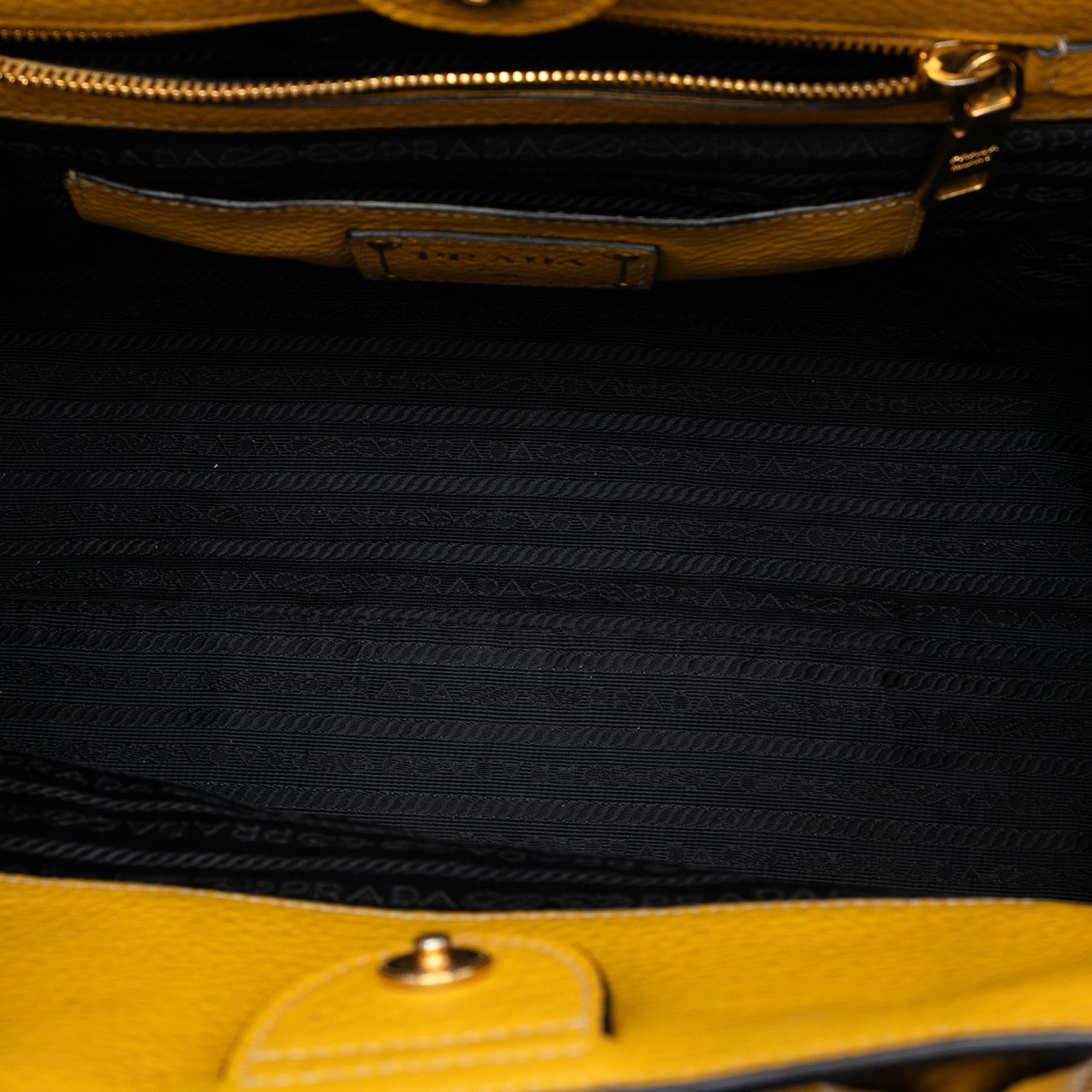Prada Prada Vitello Daino Open Convertible Tote Size ONE SIZE - 4 Thumbnail