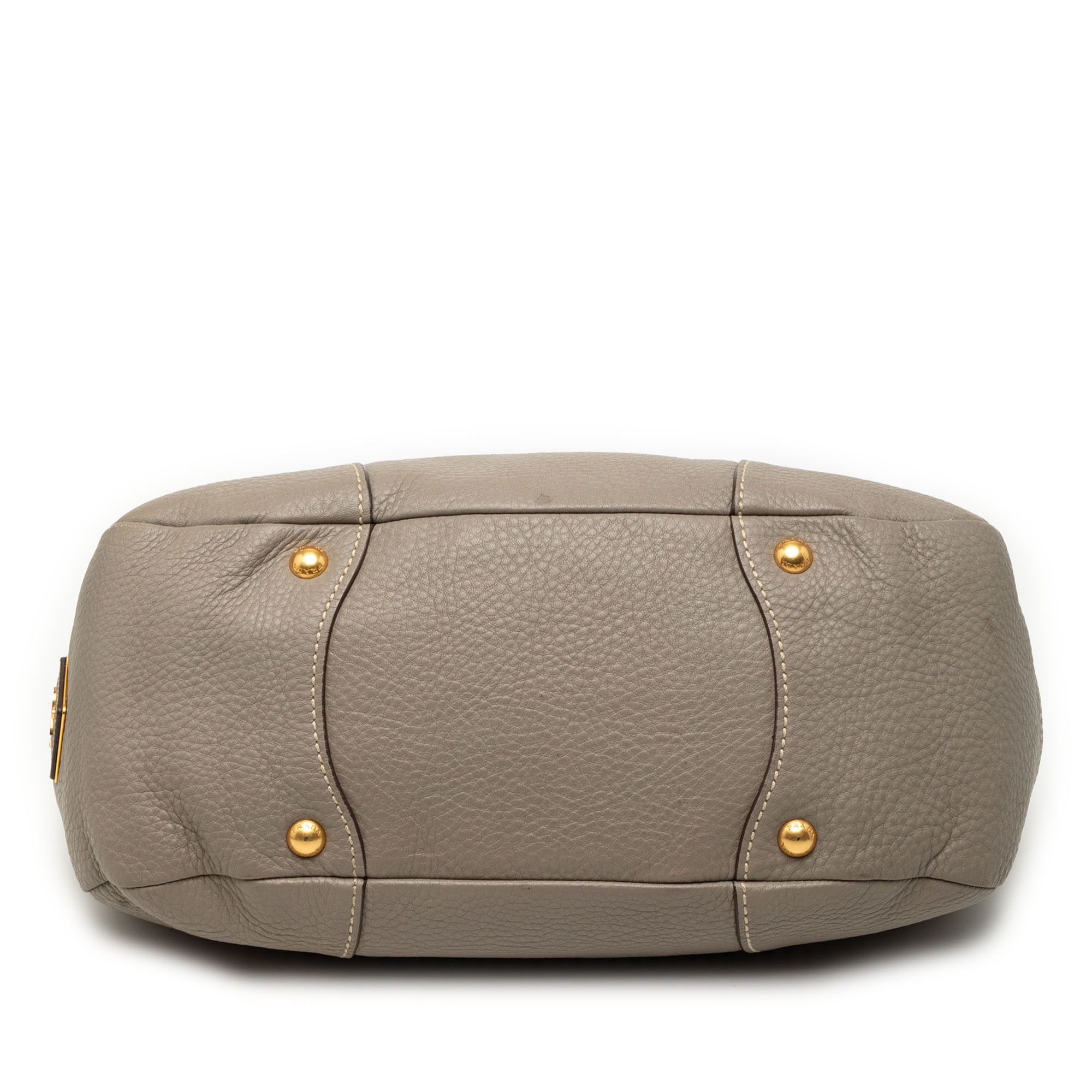 Prada Prada Vitello Daino Shoulder Bag Size ONE SIZE - 3 Thumbnail