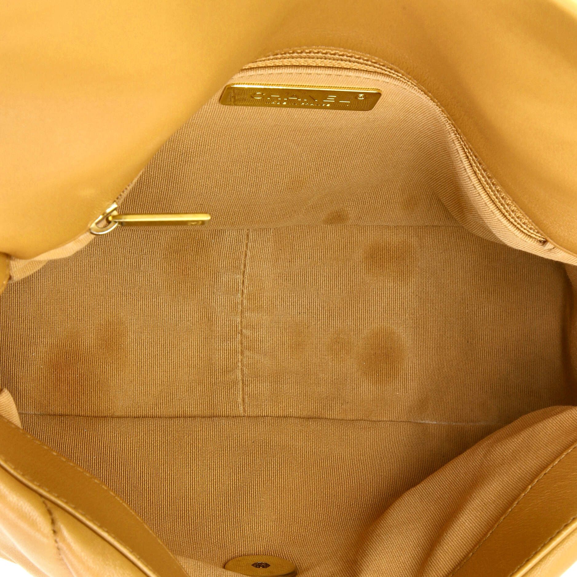Chanel 19 Flap Bag Size ONE SIZE - 5 Thumbnail
