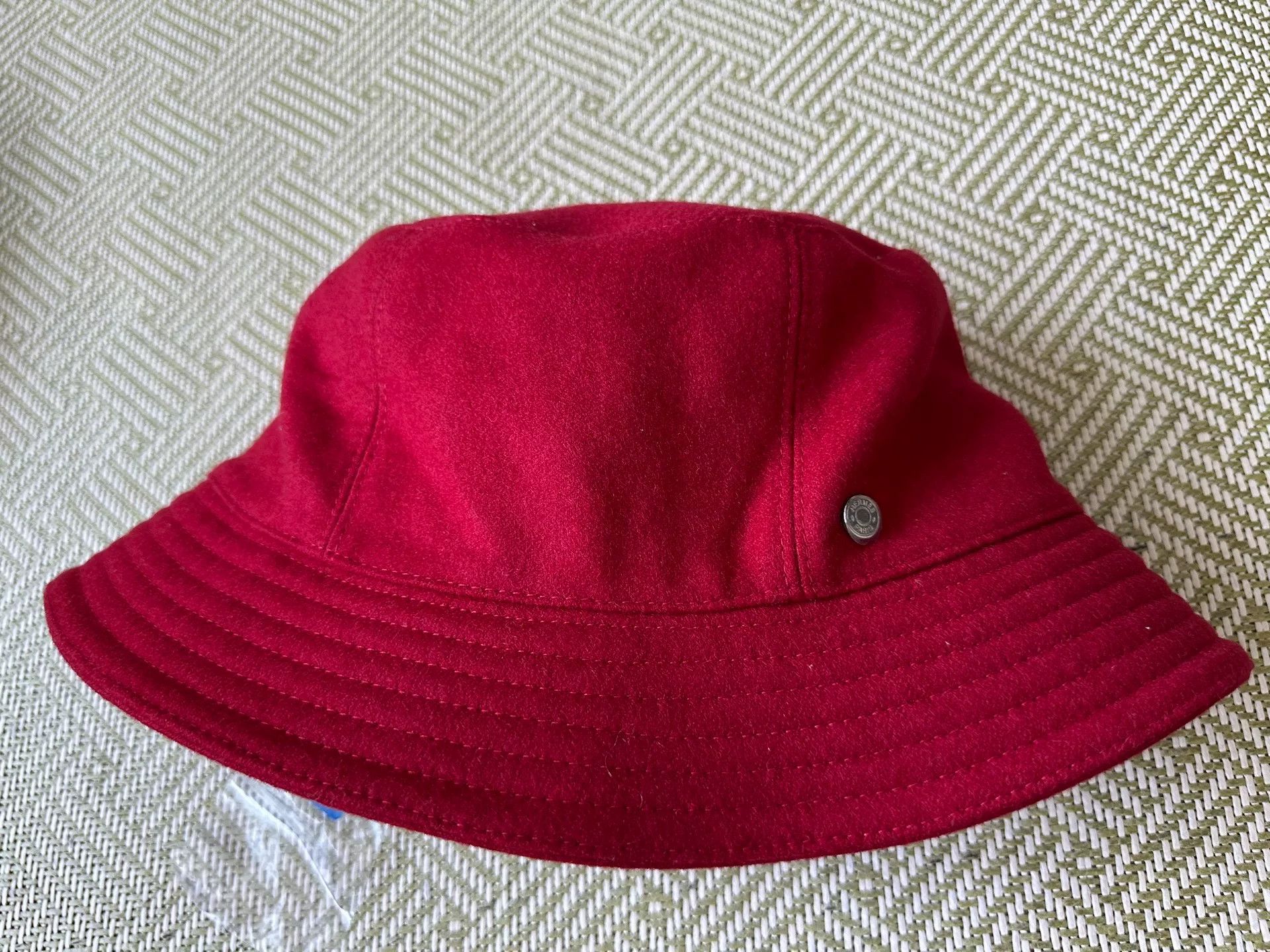 Hermes new hermes cashmere bucket hat for women Size ONE SIZE - 2 Thumbnail