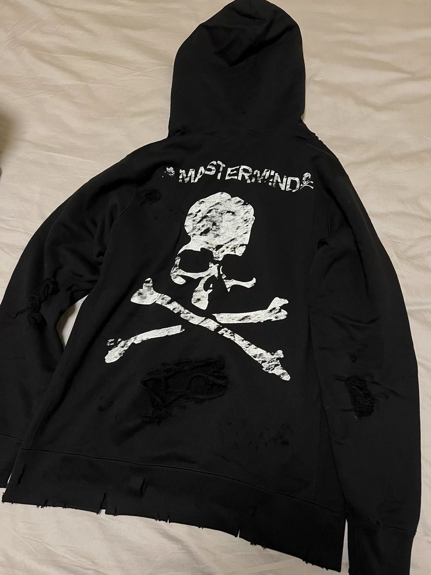 Mastermind Japan Mastermind Japan Distressed Black Hoodie Size US M / EU 48-50 / 2 - 2 Thumbnail