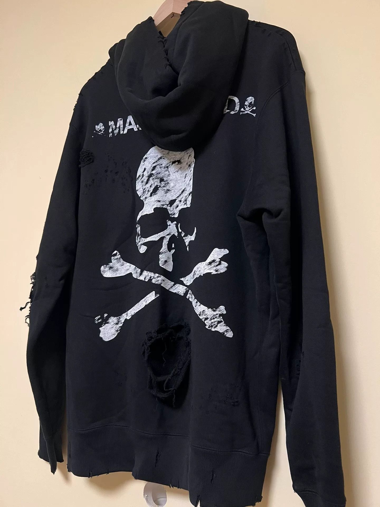 Mastermind Japan Mastermind Japan Distressed Black Hoodie Size US M / EU 48-50 / 2 - 6 Thumbnail