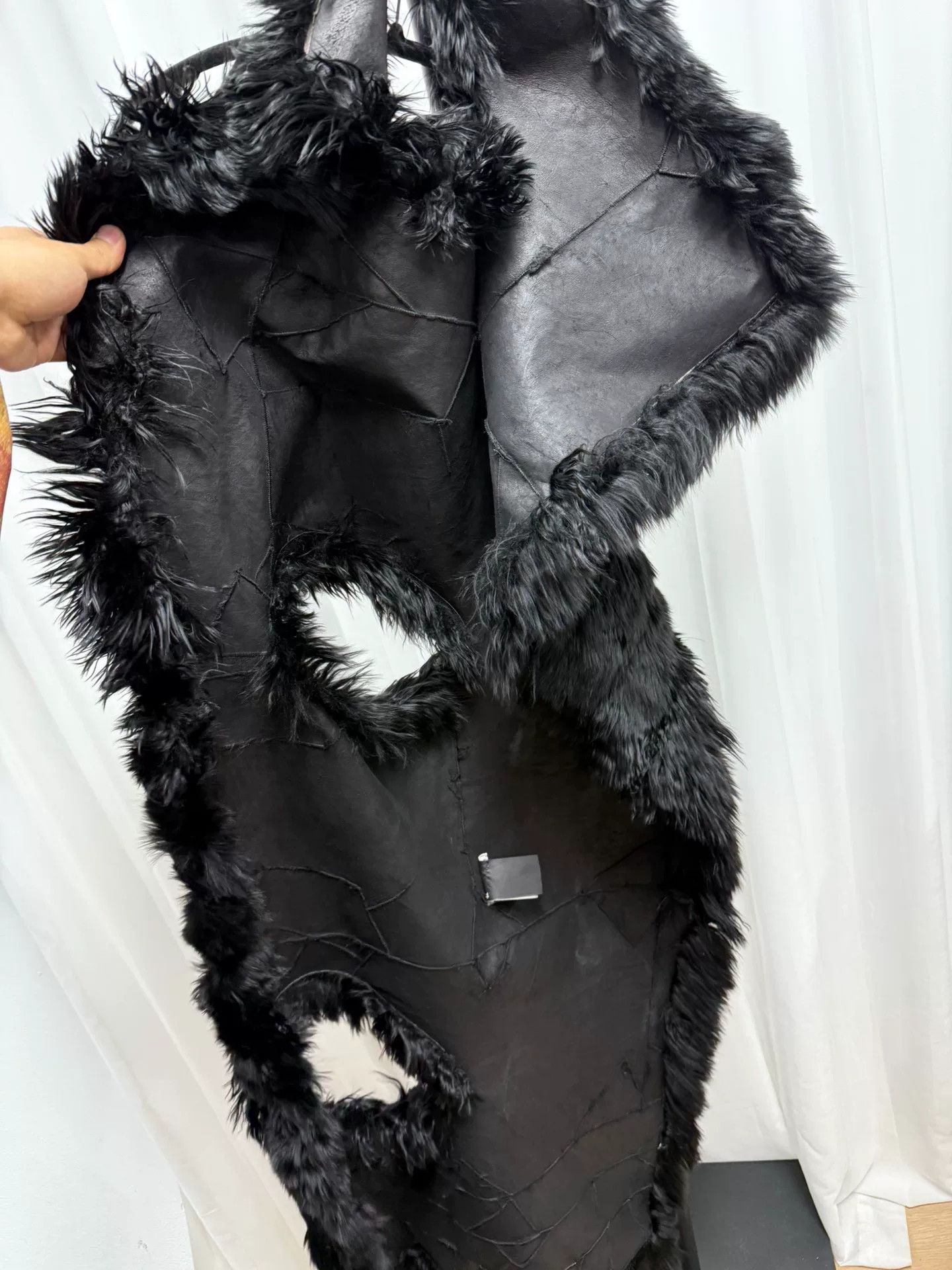 Ann Demeulemeester Black Fur Panel Vest Cape Size M / US 6-8 / IT 42-44 - 6 Thumbnail