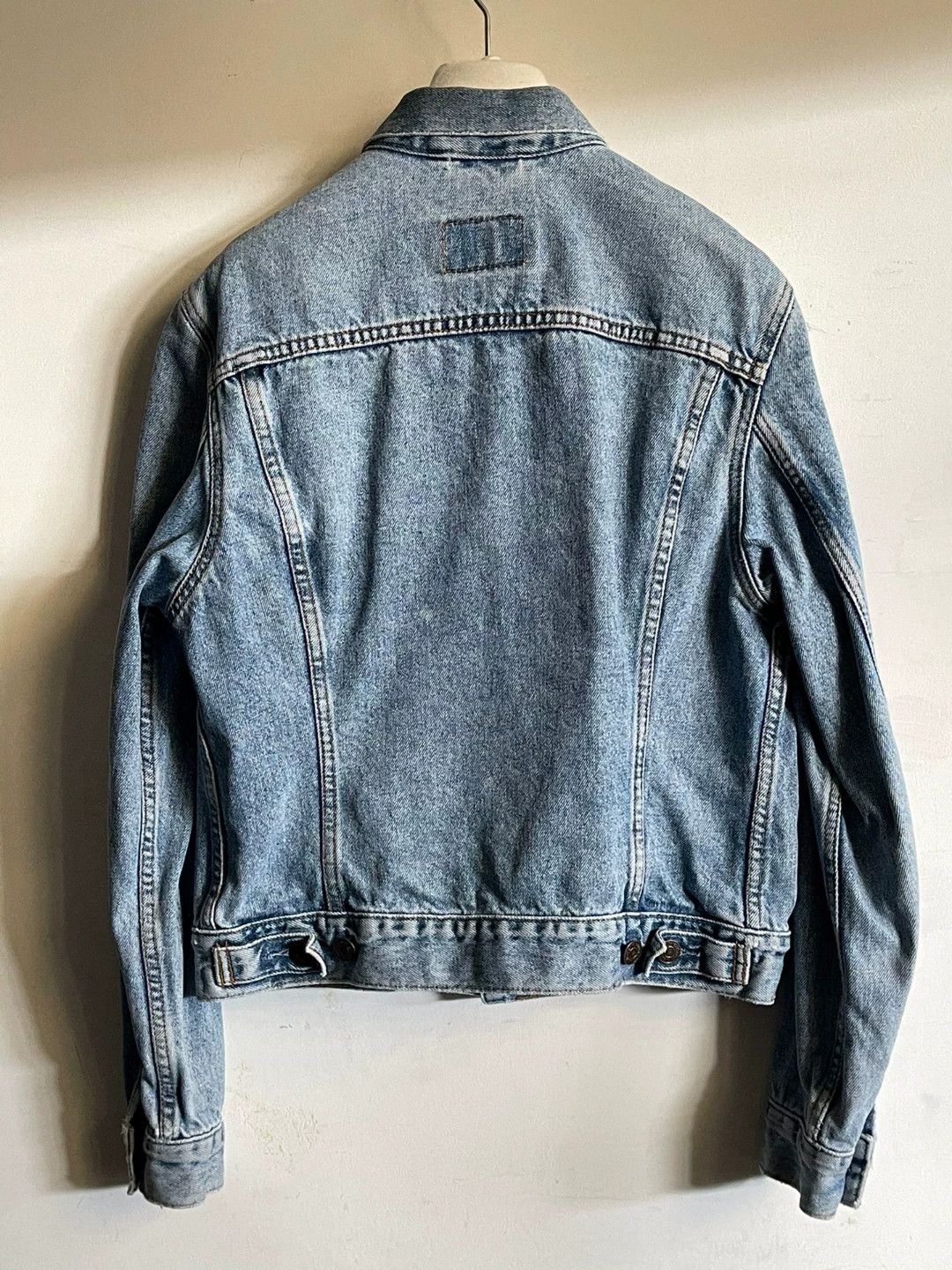 Vintage Vintage Levi's Denim Jacket Size US M / EU 48-50 / 2 - 3 Thumbnail