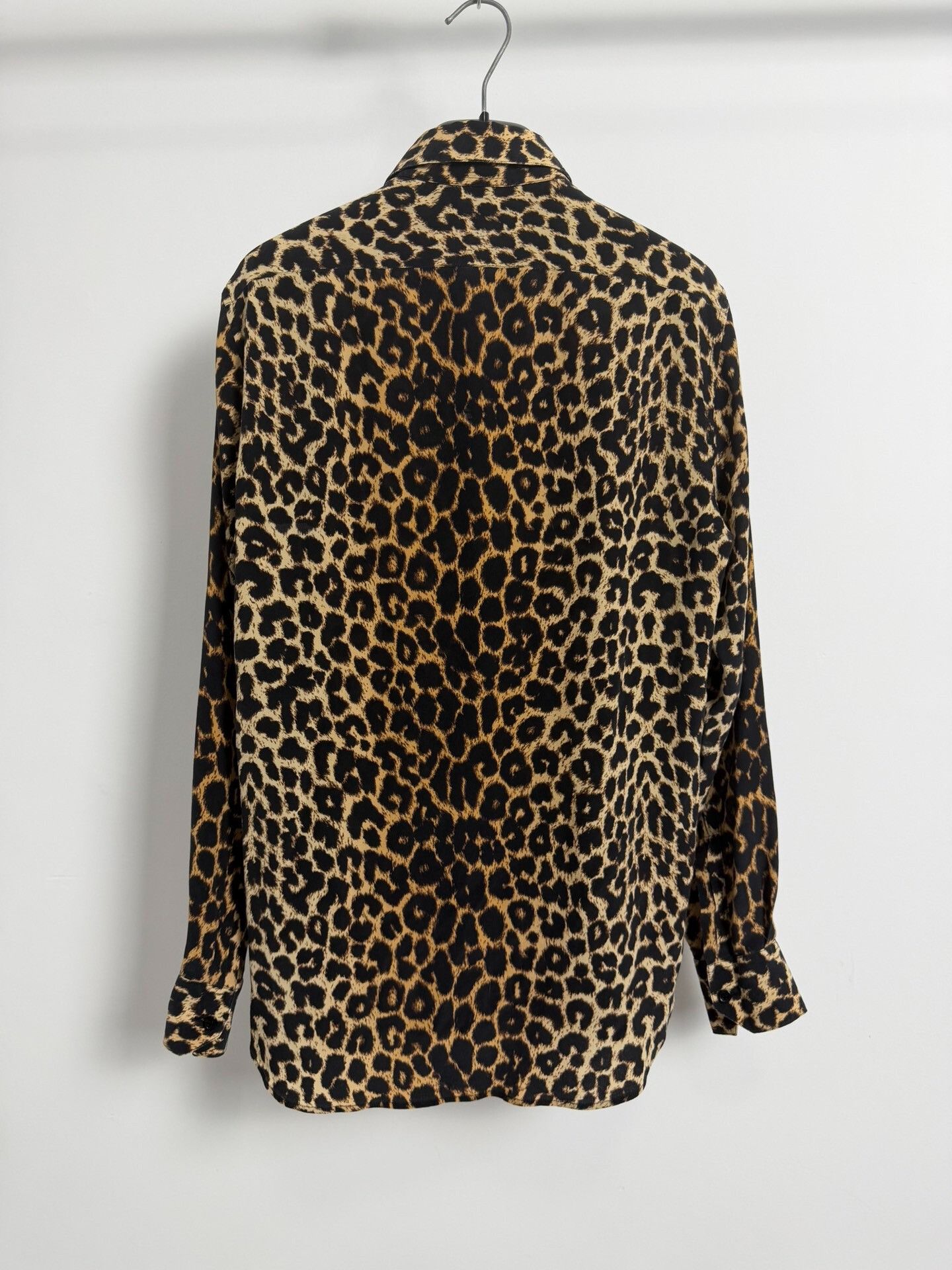 Saint Laurent Paris Saint Laurent Leopard Print Silk Shirt Size S / US 4 / IT 40 - 2 Thumbnail