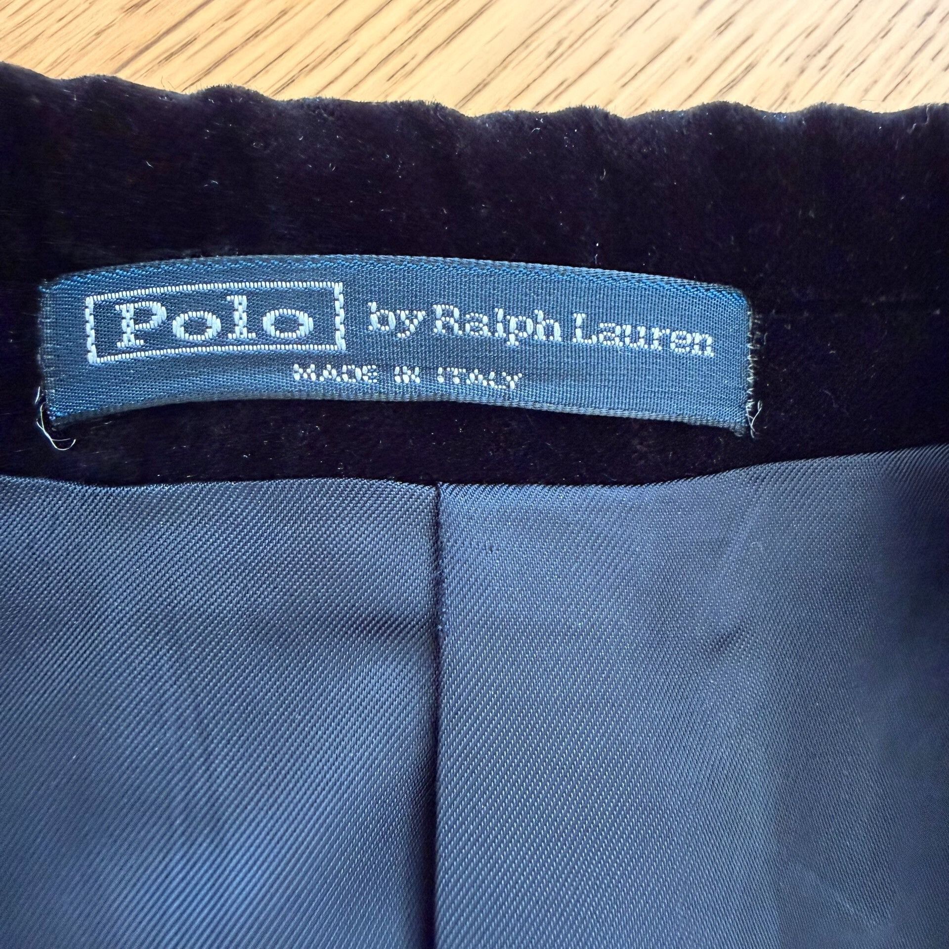RLX Ralph Lauren Vintage Italian Velvet Blazer with Shawl Collar Size US XXS / EU 40 - 6 Thumbnail