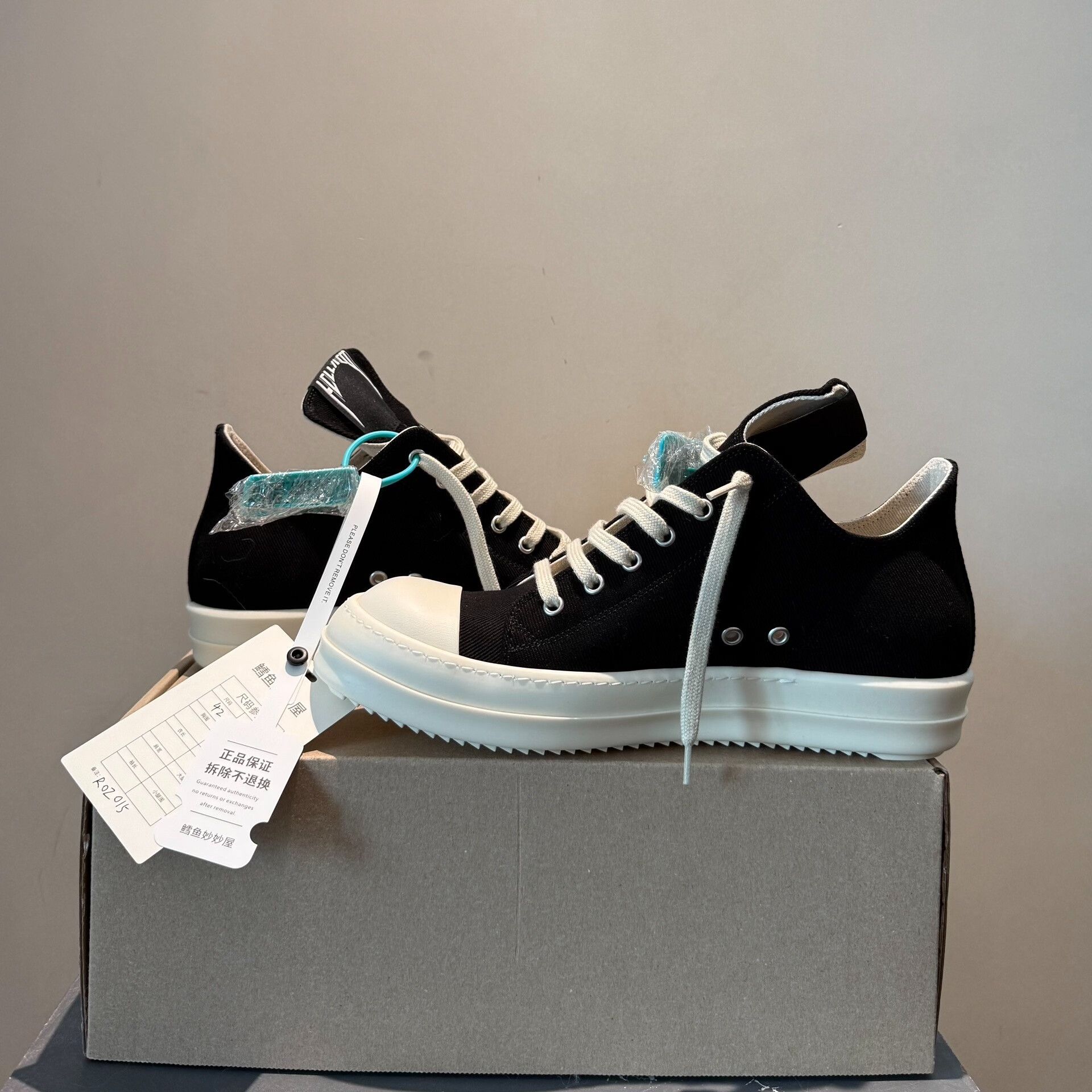 Rick Owens Rick Owens Low Top Street Sneakers Size US 10 / EU 43 - 4 Thumbnail