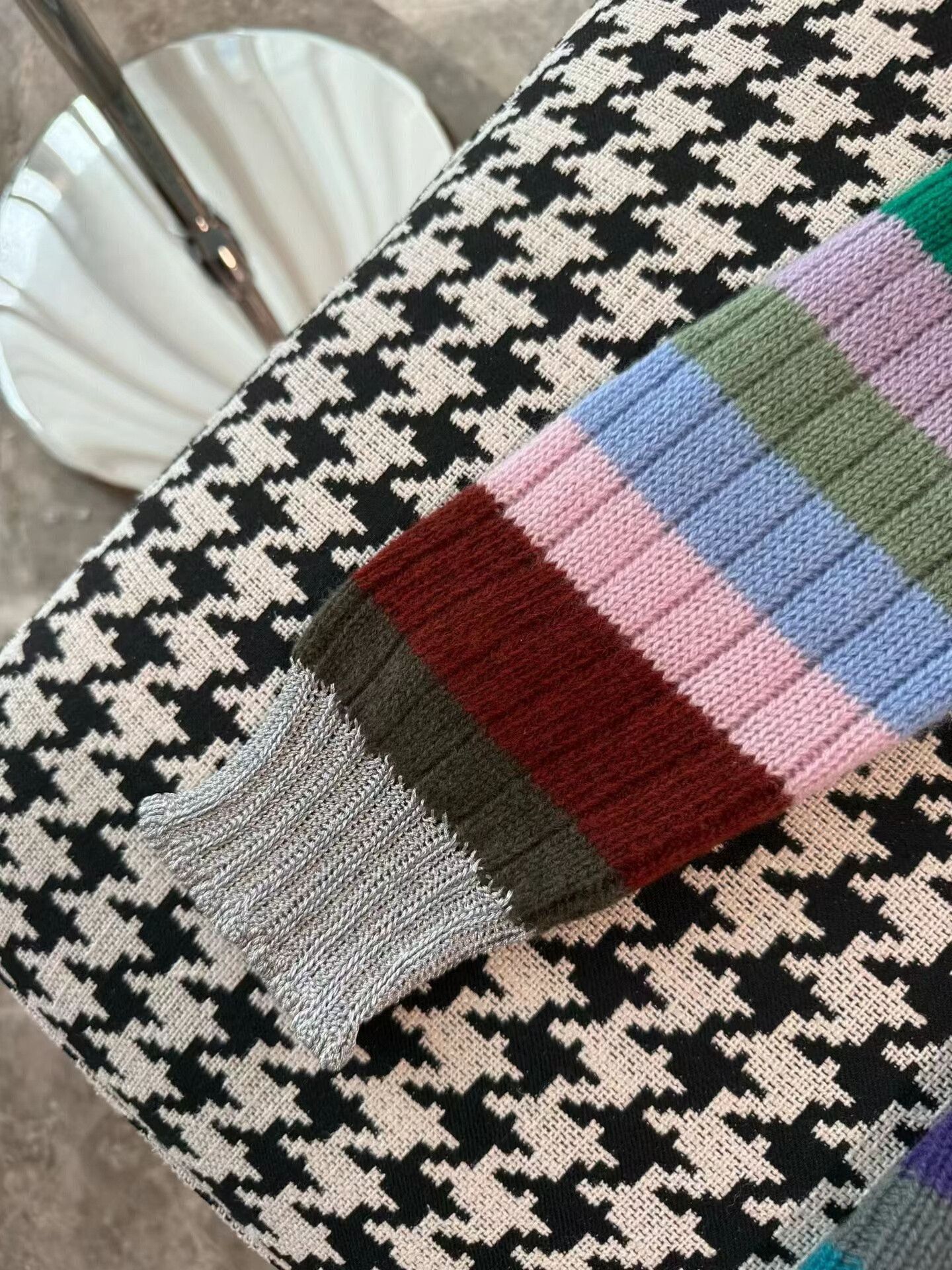 Gucci Gucci Multicolor Cashmere Cardigan Size S / US 4 / IT 40 - 8 Thumbnail
