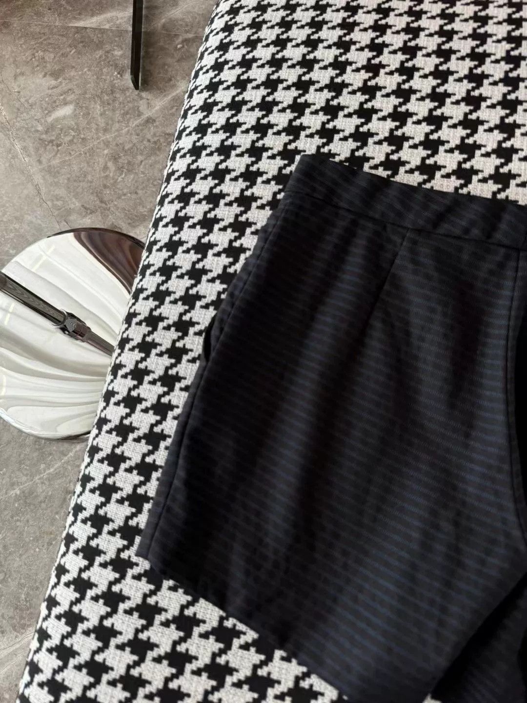 Dior Dior Striped Wool Shorts Size US 36 / EU 52 - 4 Thumbnail