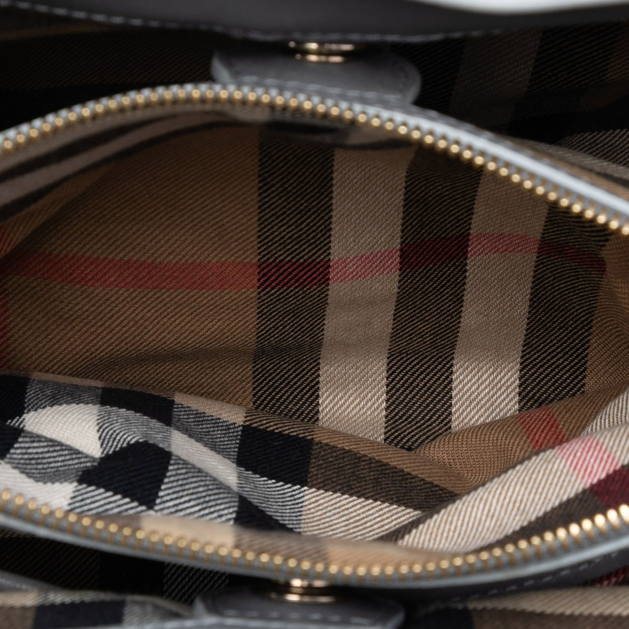 Burberry Burberry Medium Leather and House Check Banner Satchel Size ONE SIZE - 4 Thumbnail