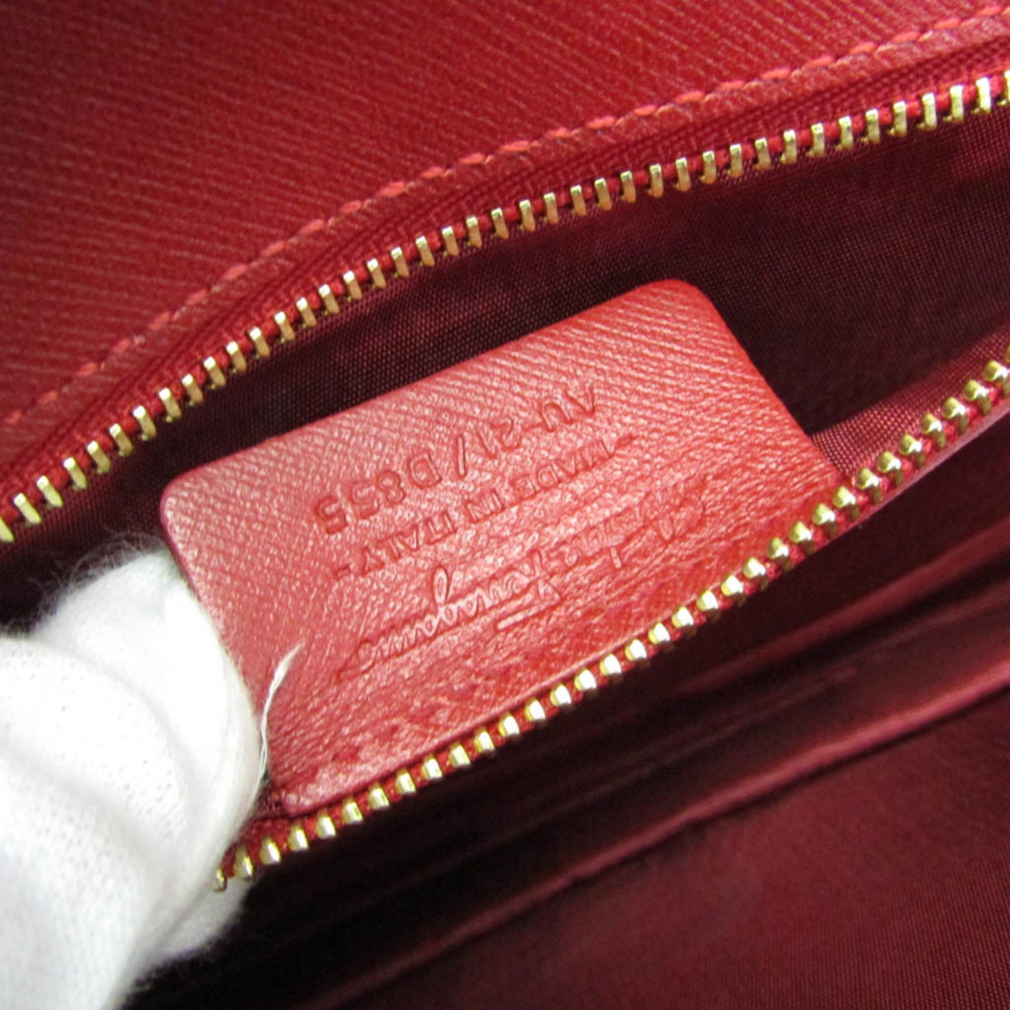 Salvatore Ferragamo Salvatore Ferragamo Vara Chain Shoulder Bag AU-21 D855 Women's Leather Shoulder Bag Red Color Size ONE SIZE - 13 Thumbnail