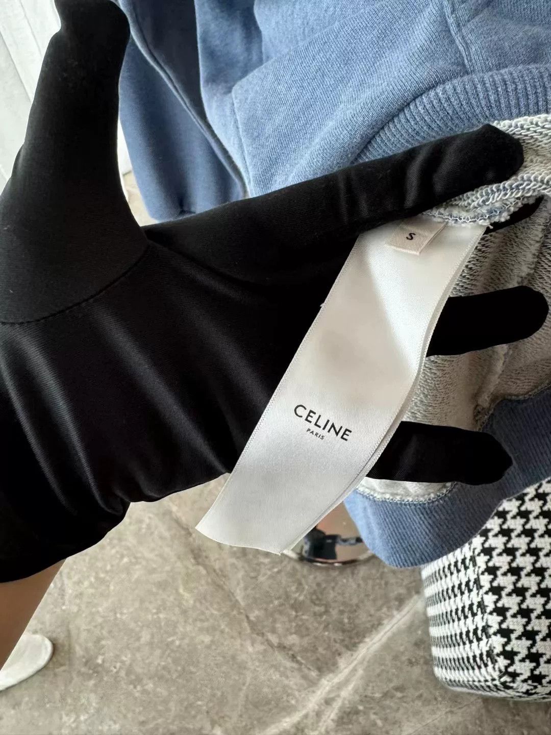 Celine Celine Letter Hoodie in Blue Size US S / EU 44-46 / 1 - 6 Thumbnail