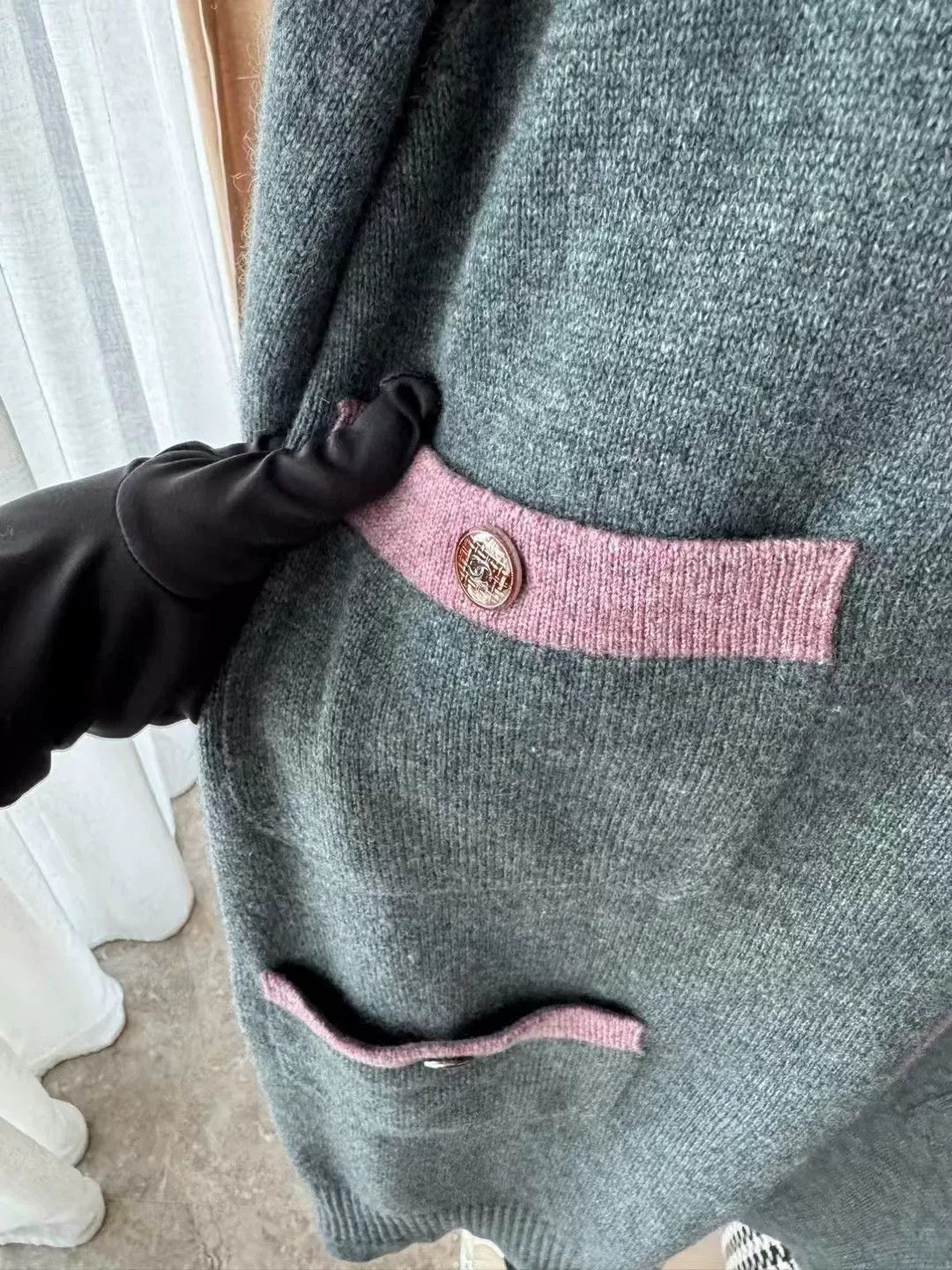 Chanel Chanel Multicolor Cashmere Cardigan Size L / US 10 / IT 46 - 2 Thumbnail
