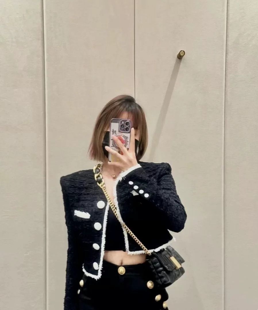 Balmain Black and White Knitted Short Jacket Size XS / US 0-2 / IT 36-38 - 3 Thumbnail