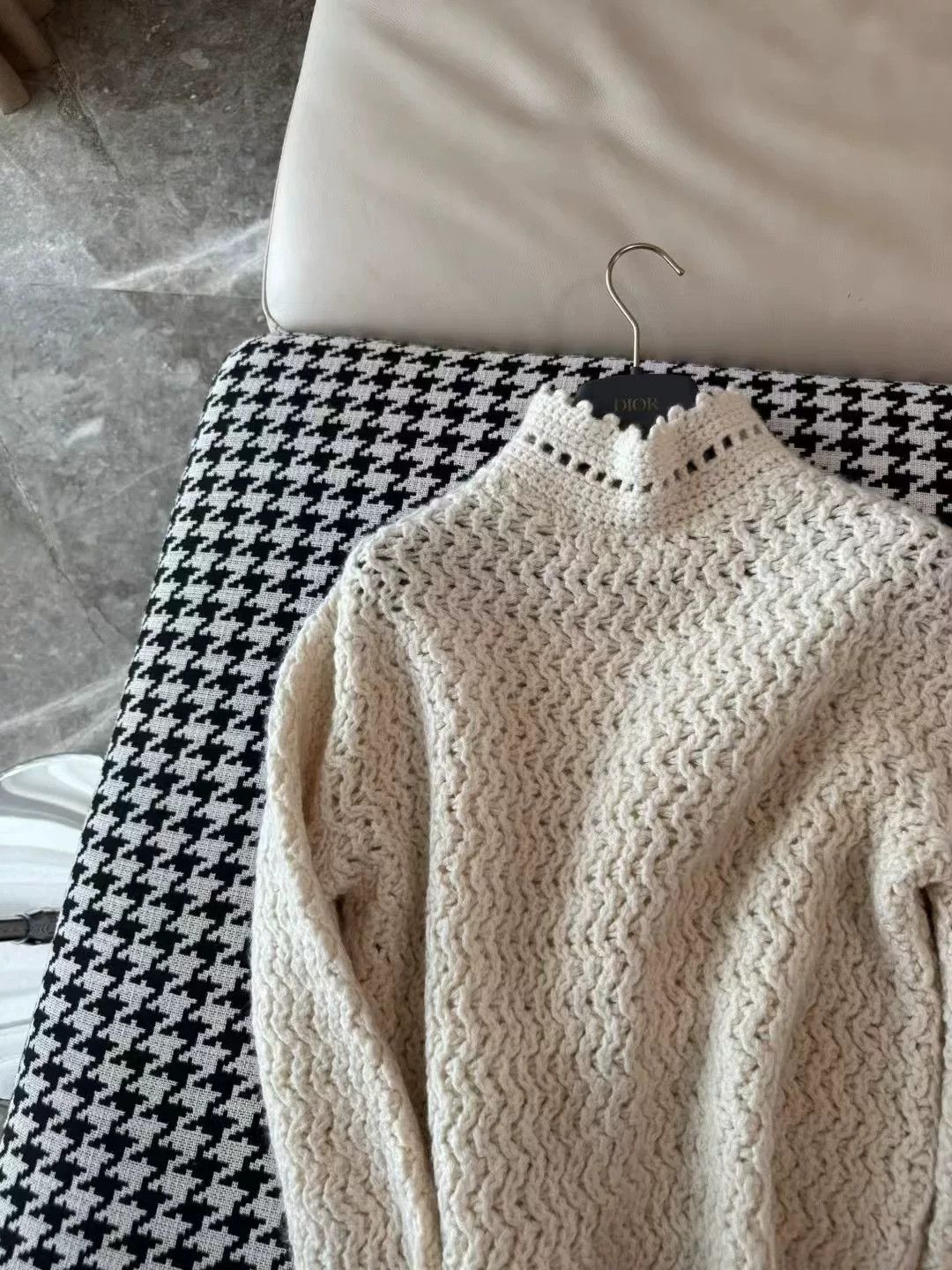 Dior Dior Cashmere Knit Sweater Size S / US 4 / IT 40 - 6 Thumbnail