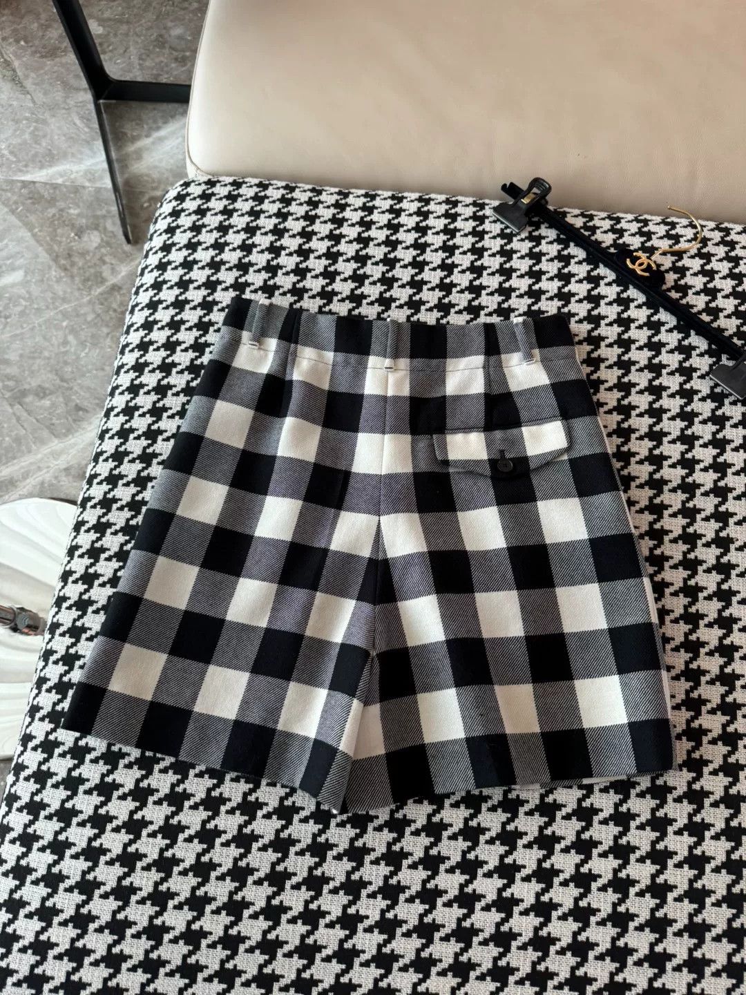 Dior Dior Checkered Shorts for Women Size 34" / US 12 / IT 48 - 9 Thumbnail