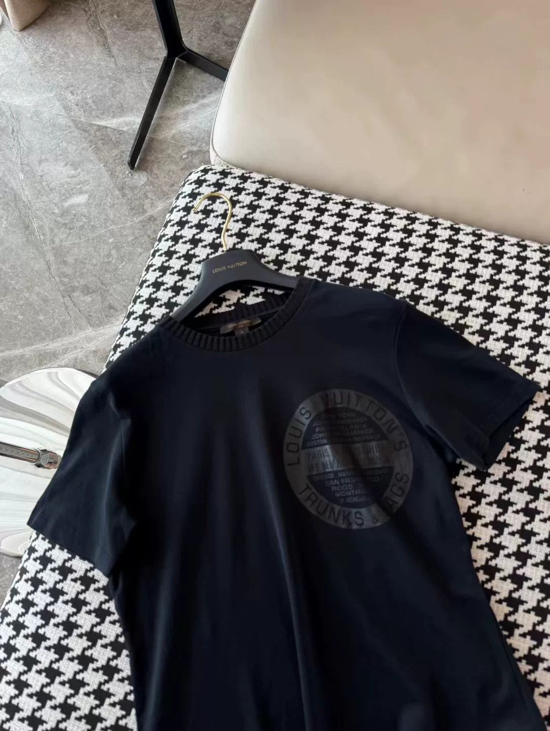 LVXWA LV Ribbed Printed T-Shirt Size US L / EU 52-54 / 3 - 3 Thumbnail