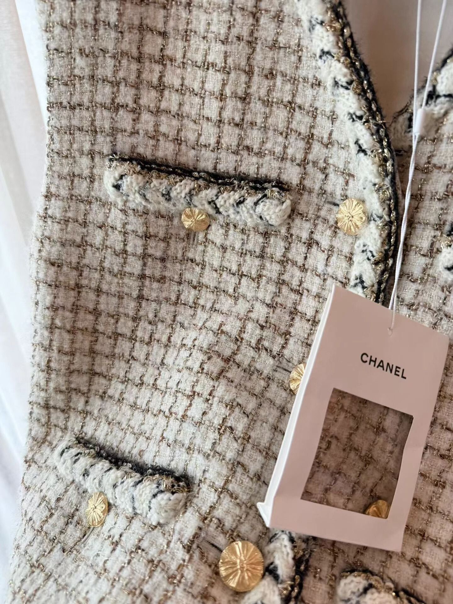 Chanel Chanel Woven Vest in Light Gold Size S / US 4 / IT 40 - 2 Thumbnail
