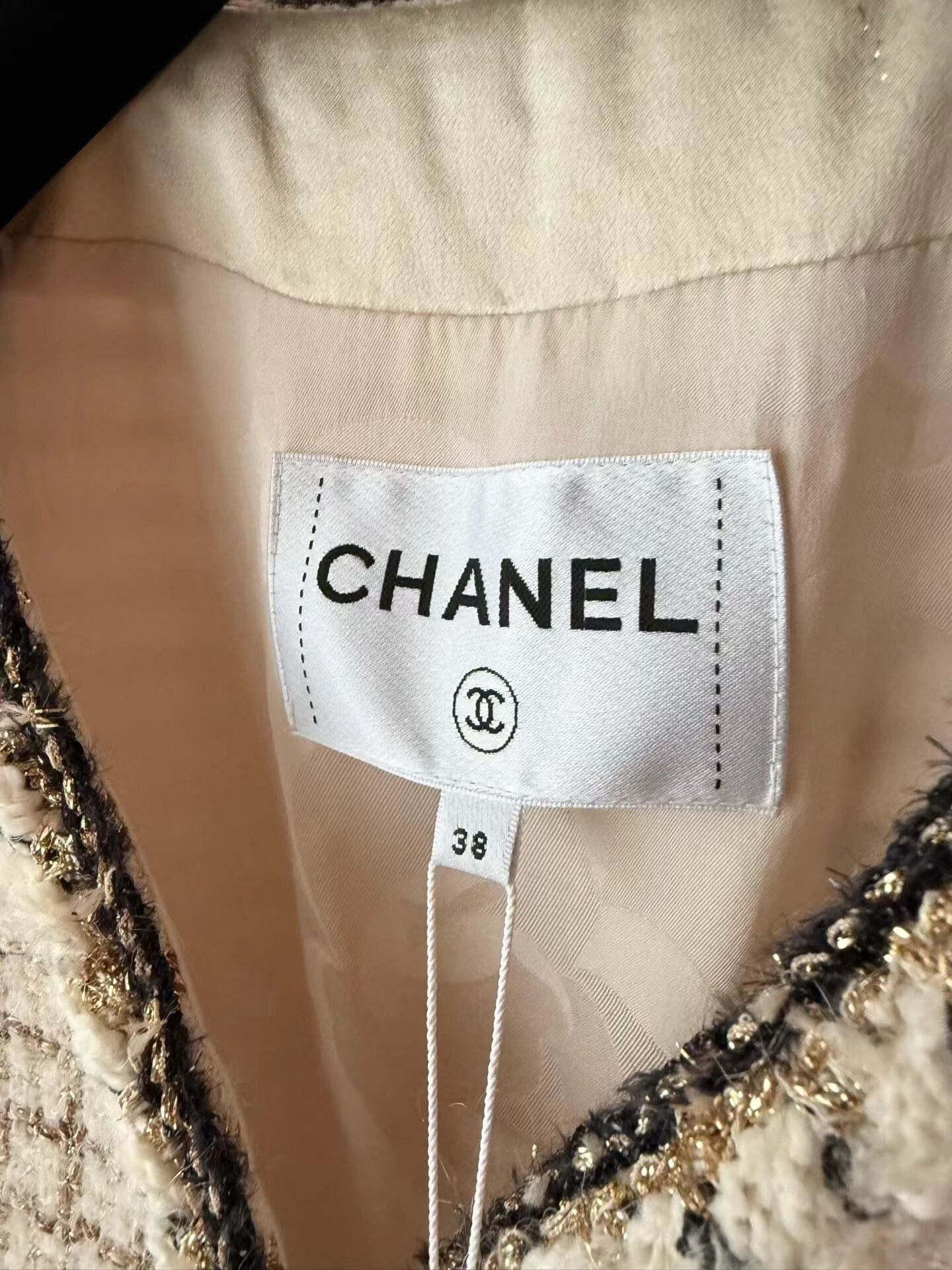 Chanel Chanel Woven Vest in Light Gold Size S / US 4 / IT 40 - 3 Thumbnail