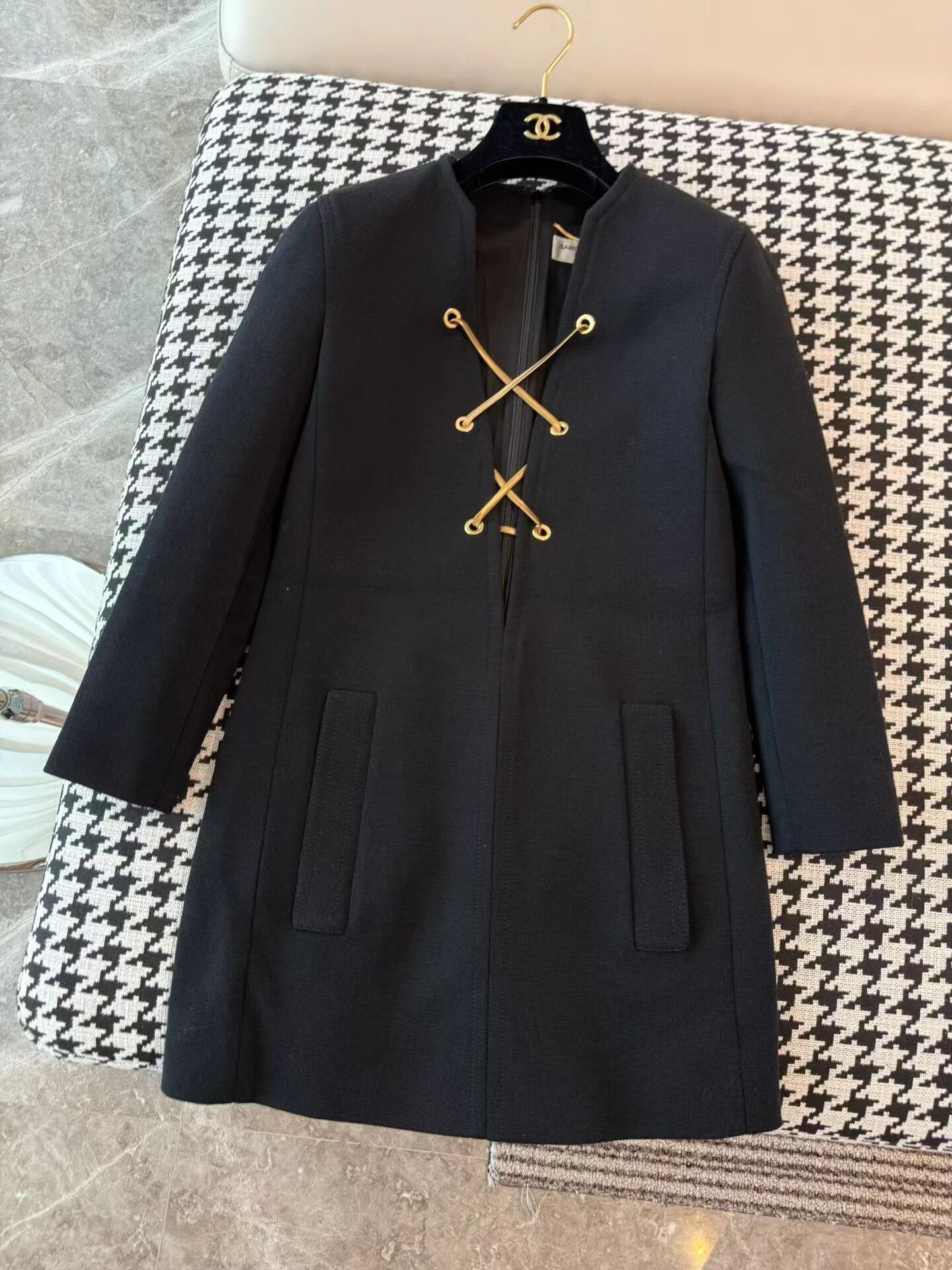 Saint Laurent Paris Saint Laurent Black Wool Dress with Chain Size XXS / US 00 / IT 34 - 5 Thumbnail