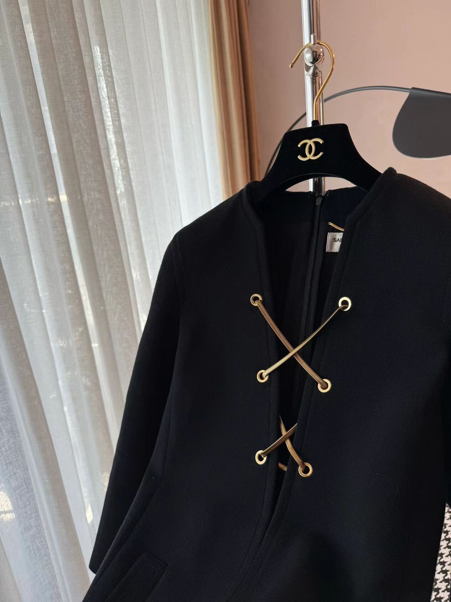 Saint Laurent Paris Saint Laurent Black Wool Dress with Chain Size XXS / US 00 / IT 34 - 2 Thumbnail