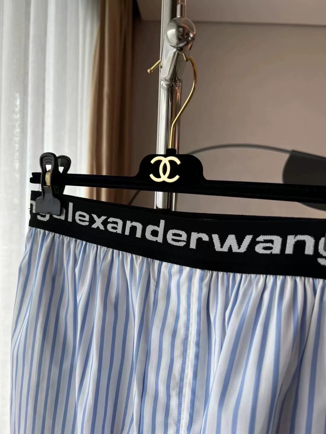 Alexander Wang Alexander Wang Striped Letter Shorts Size US 30 / EU 46 - 2 Thumbnail