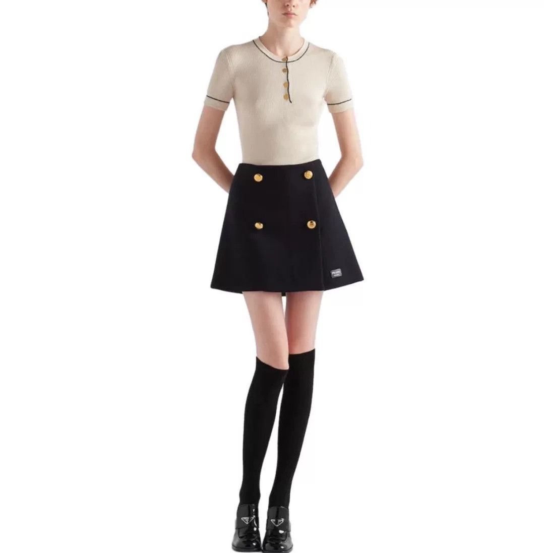 Prada Prada Beige Silk Knit Top Size S / US 4 / IT 40 - 8 Thumbnail