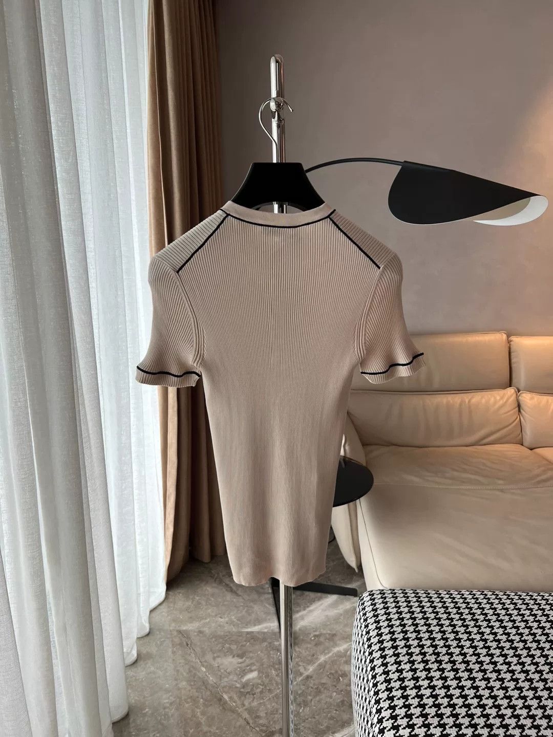 Prada Prada Beige Silk Knit Top Size S / US 4 / IT 40 - 5 Thumbnail