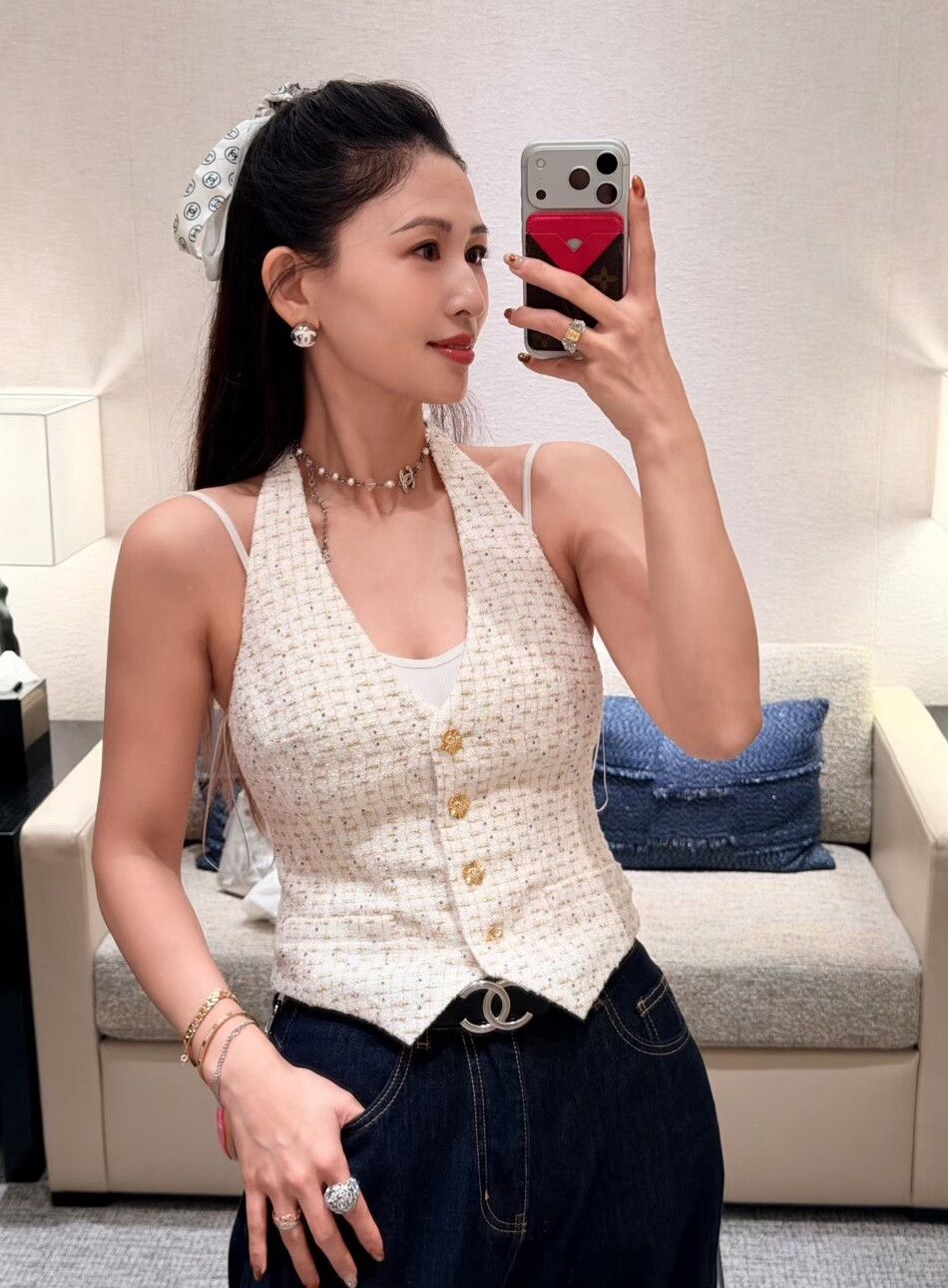 Chanel Chanel Woven Vest with Gold Accents Size XS / US 0-2 / IT 36-38 - 8 Thumbnail