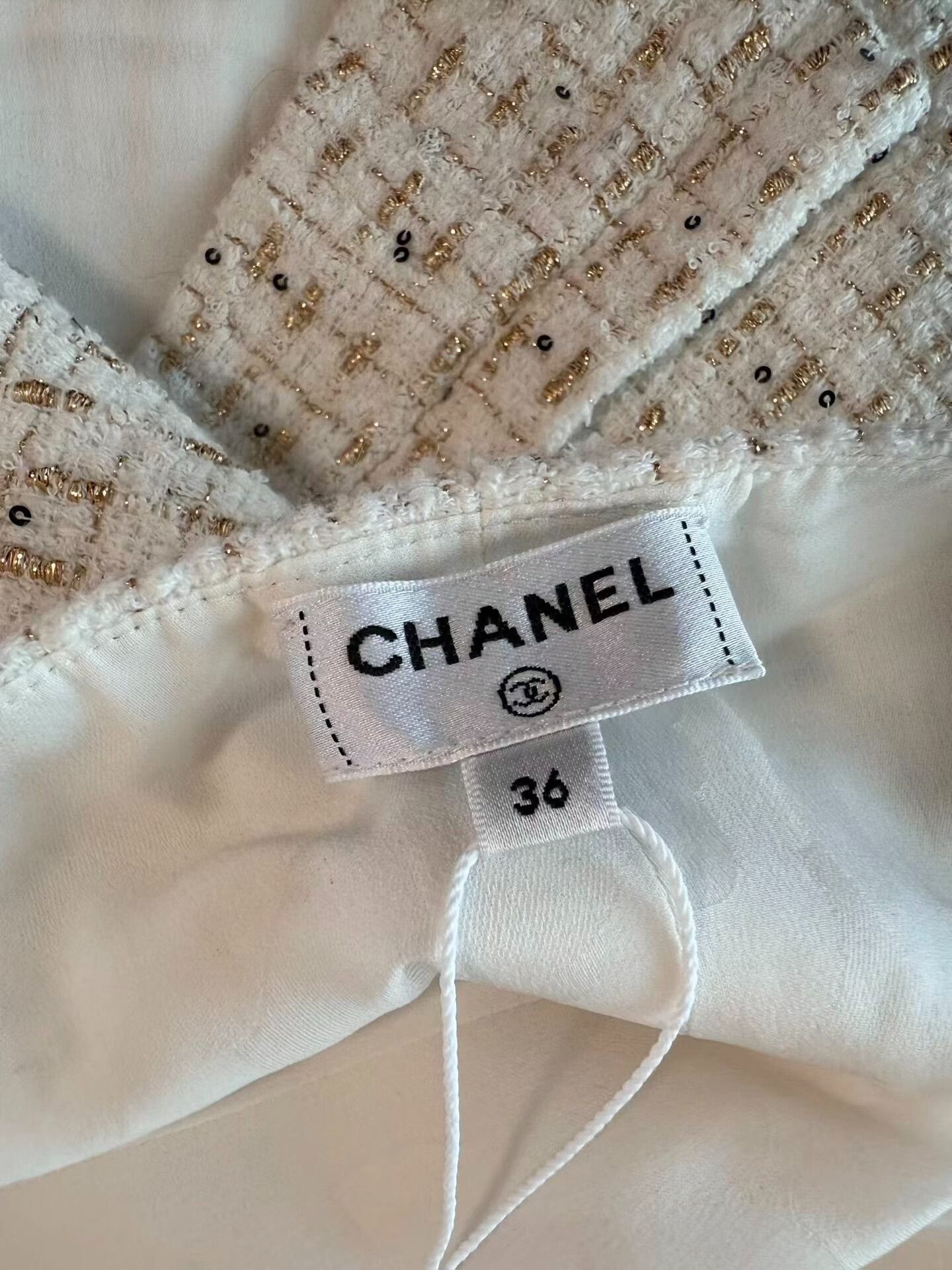 Chanel Chanel Woven Vest with Gold Accents Size XS / US 0-2 / IT 36-38 - 5 Thumbnail