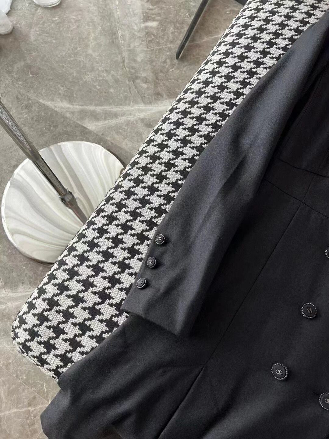 Chanel Chanel Double-Breasted Coat for Women Size XS / US 0-2 / IT 36-38 - 8 Thumbnail