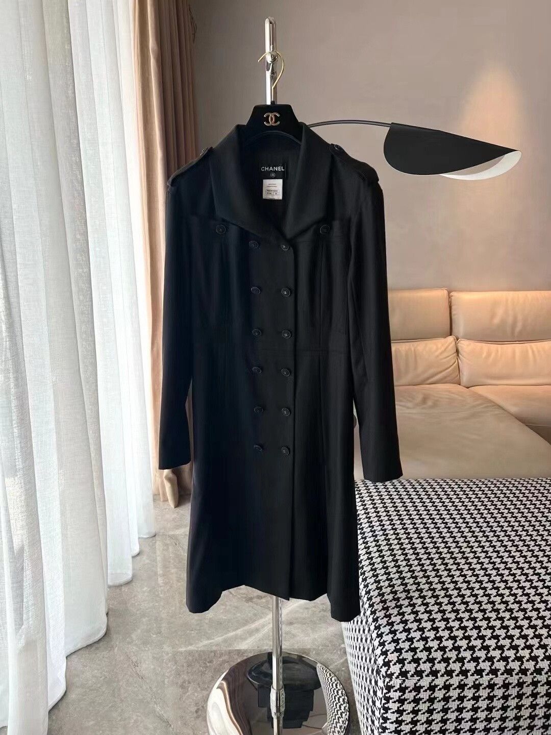 Chanel Chanel Double-Breasted Coat for Women Size XS / US 0-2 / IT 36-38 - 2 Thumbnail