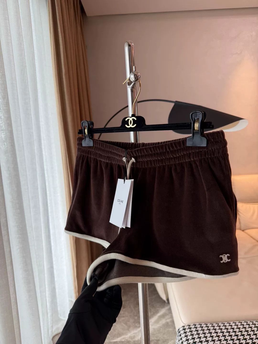 Celine Celine New Casual Shorts Size M Size US 28 / EU 44 - 8 Thumbnail