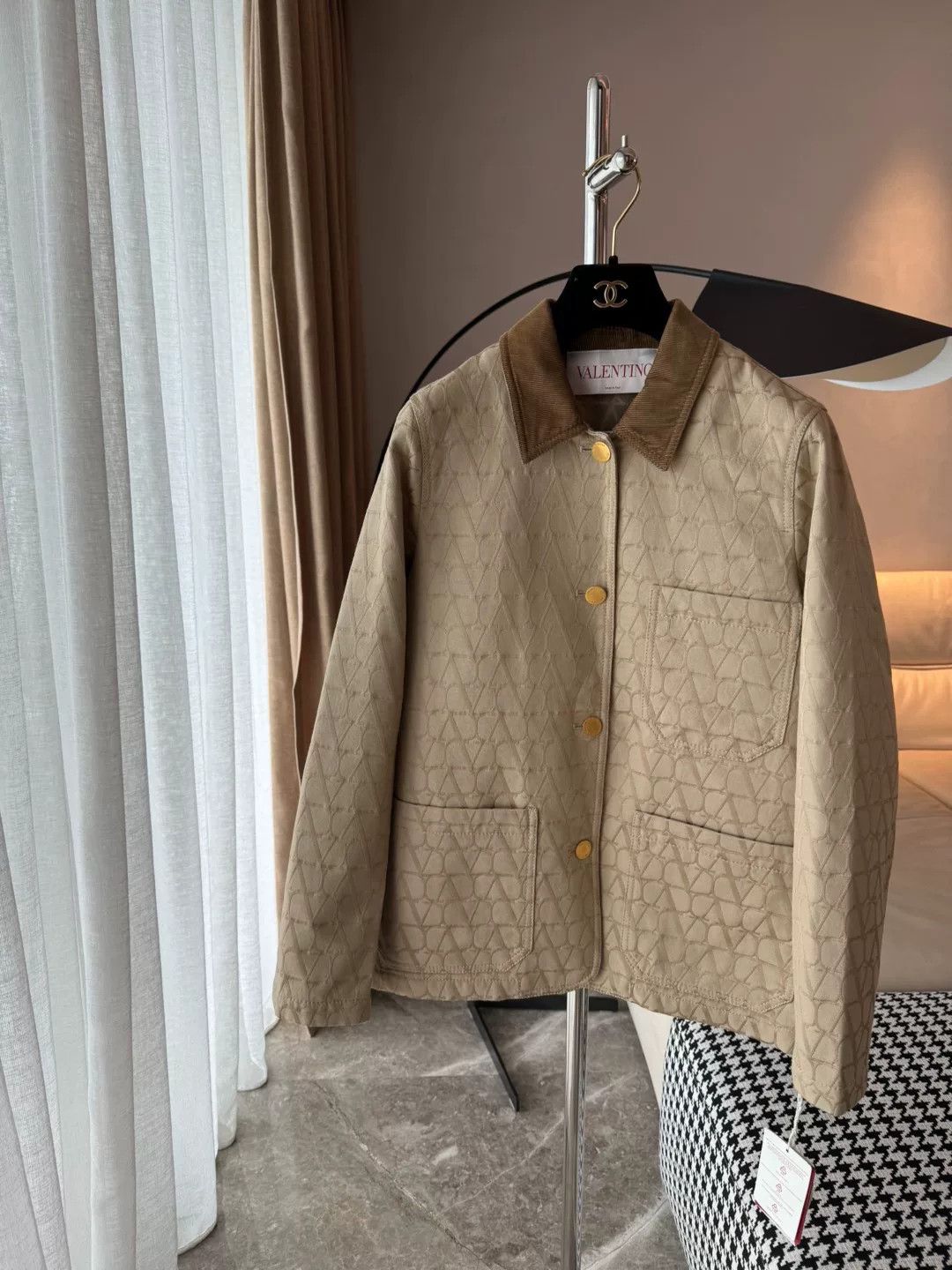 Valentino Valentino Spring Jacket IT42 Size Size M / US 6-8 / IT 42-44 - 2 Thumbnail