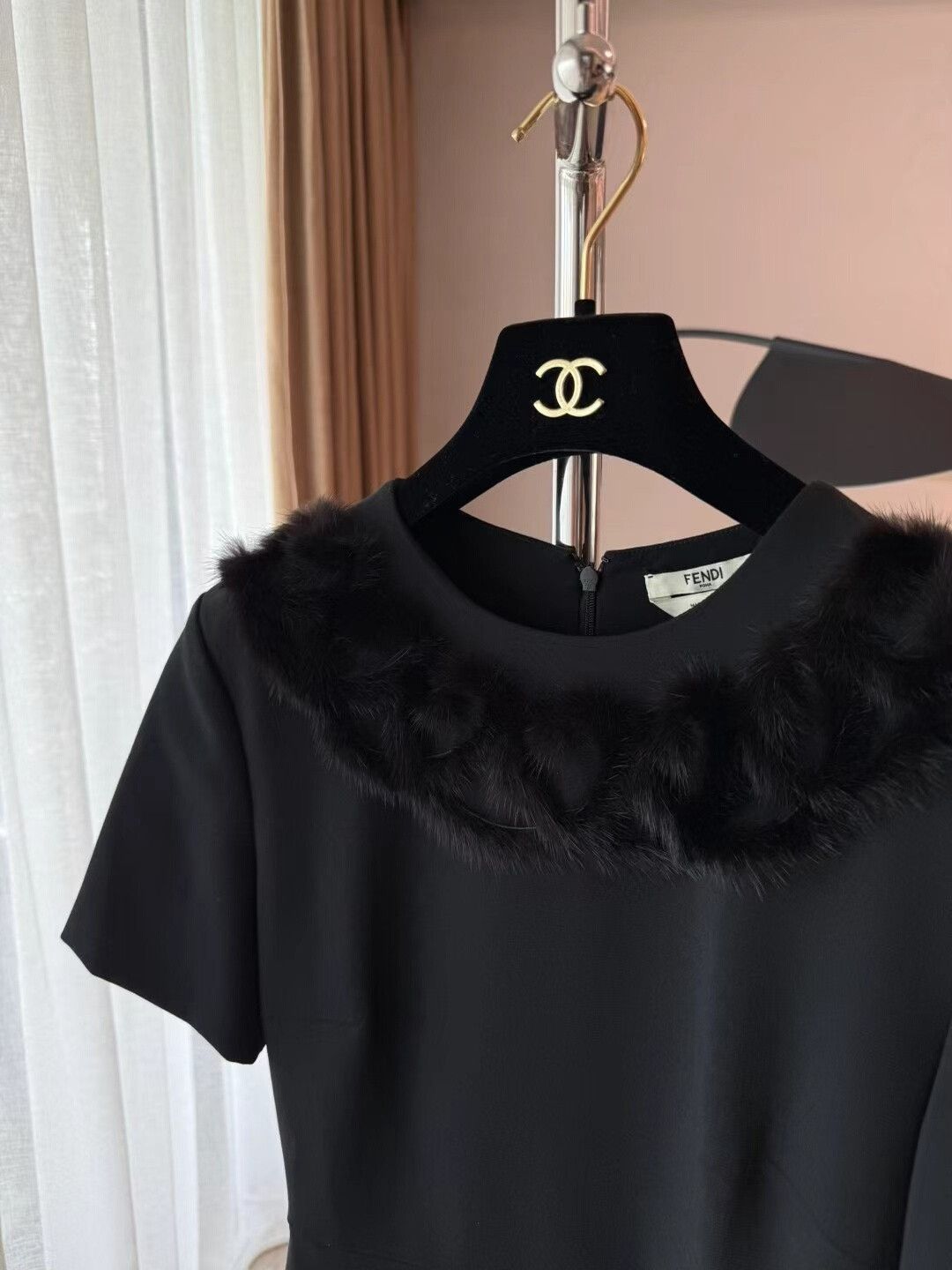 Fendi Fendi Black Classic Dress with Fur Trim Size S / US 4 / IT 40 - 2 Thumbnail