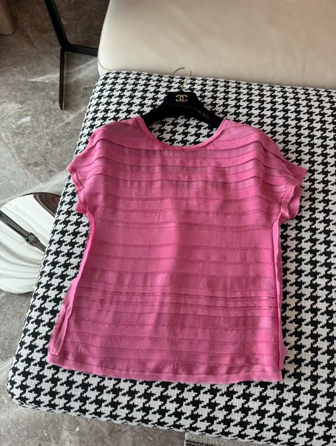 Chanel Chanel Silk Top in Pink Size XS / US 0-2 / IT 36-38 - 4 Thumbnail