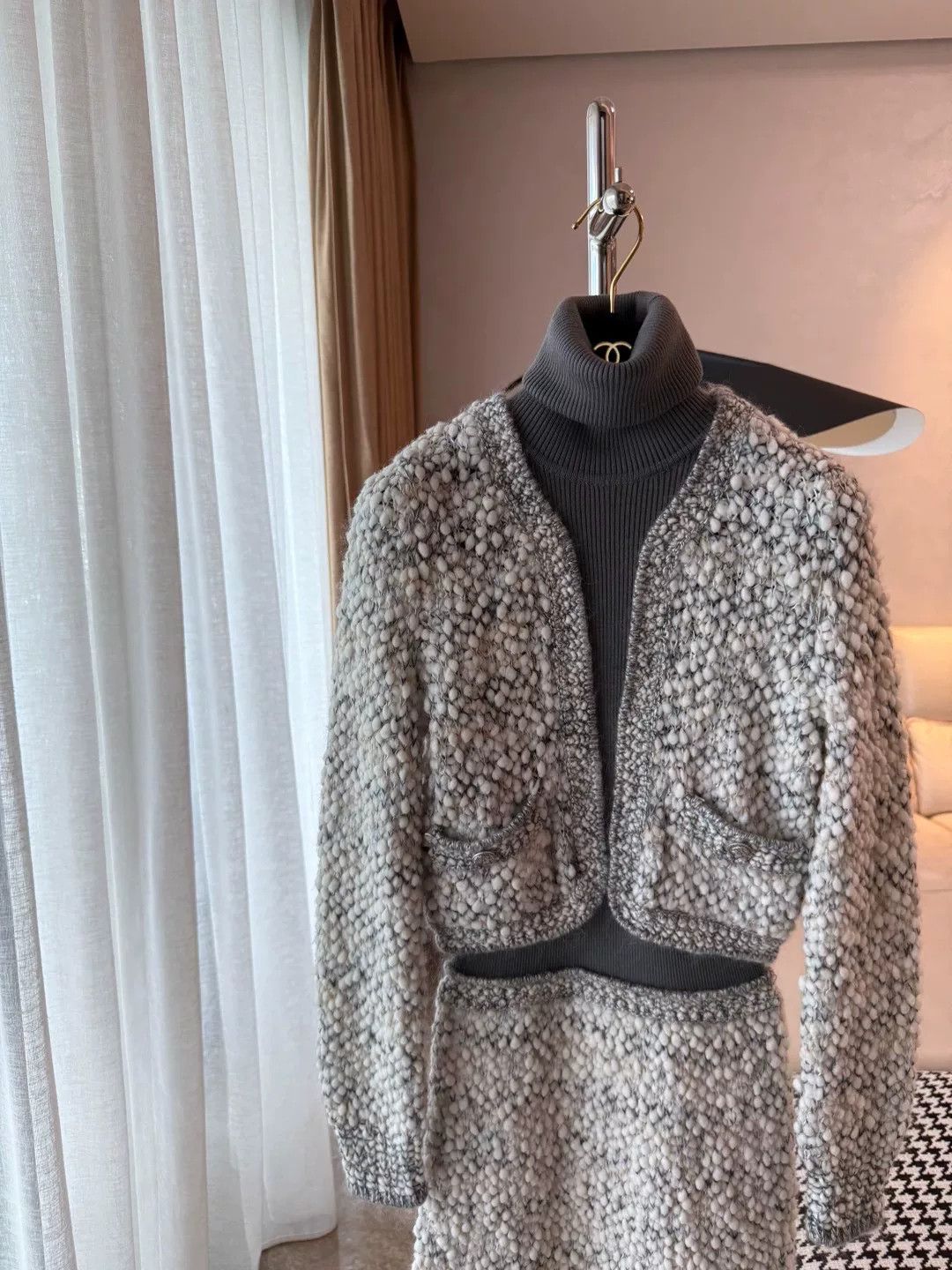 Chanel Chanel Knitted Cardigan Dress Set Size XXS / US 00 / IT 34 - 2 Thumbnail