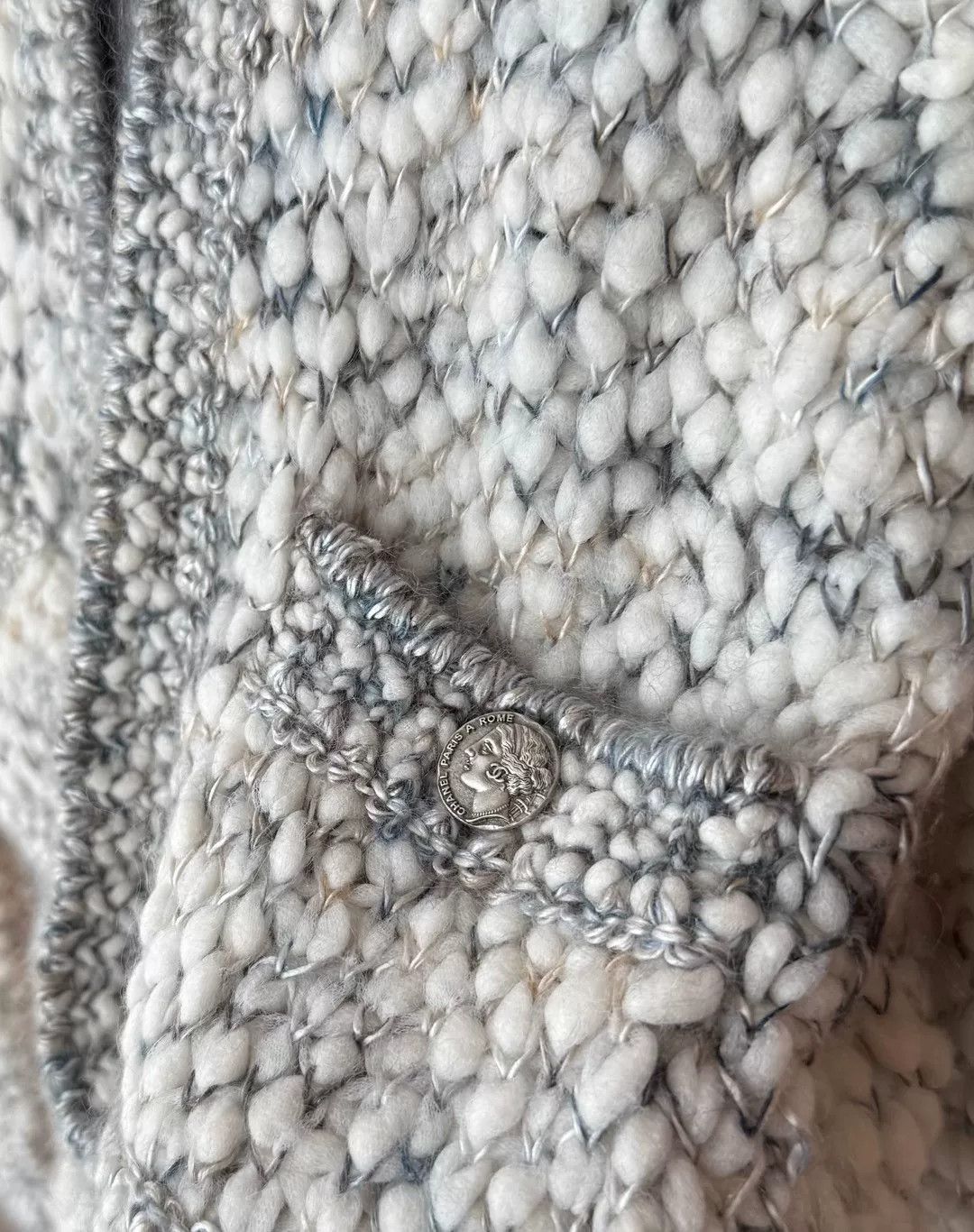 Chanel Chanel Knitted Cardigan Dress Set Size XXS / US 00 / IT 34 - 5 Thumbnail