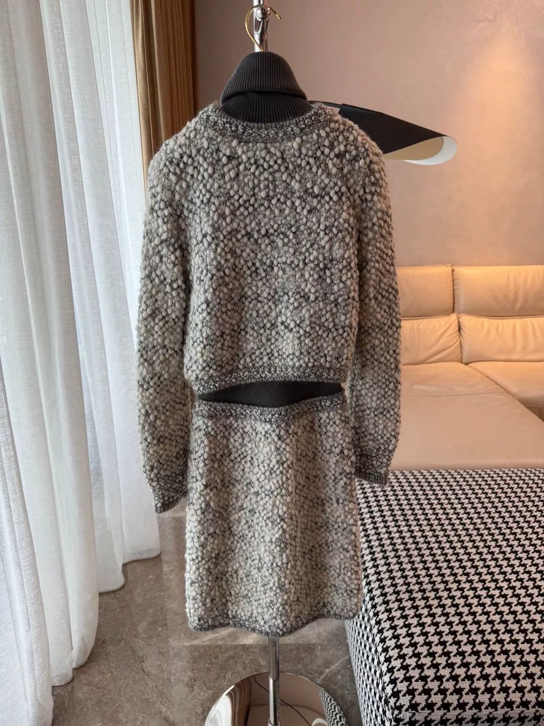 Chanel Chanel Knitted Cardigan Dress Set Size XXS / US 00 / IT 34 - 7 Thumbnail