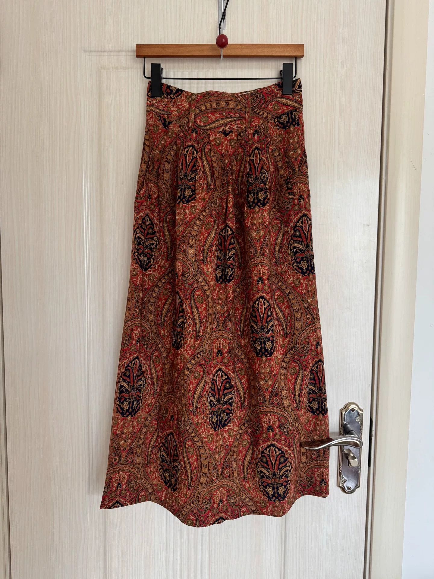 Margaret Howell Margaret Howell Printed Midi Skirt Size 26" / US 2 / IT 38 - 6 Thumbnail