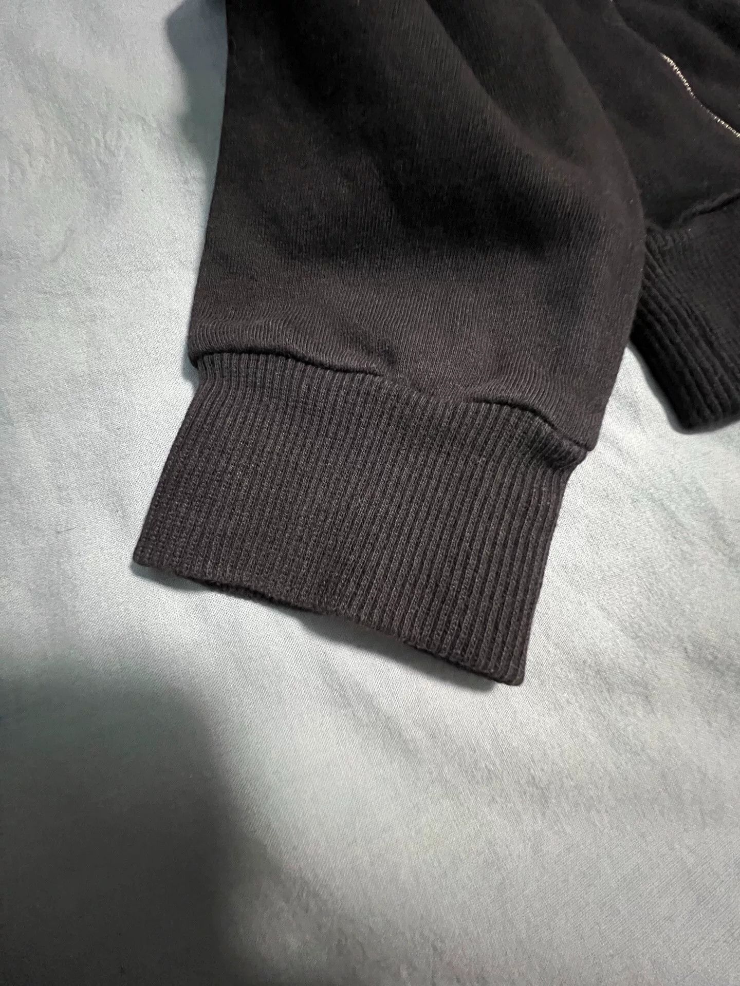 Saint Laurent Paris Saint Laurent Black Sweatshirt S Size Size US S / EU 44-46 / 1 - 7 Thumbnail