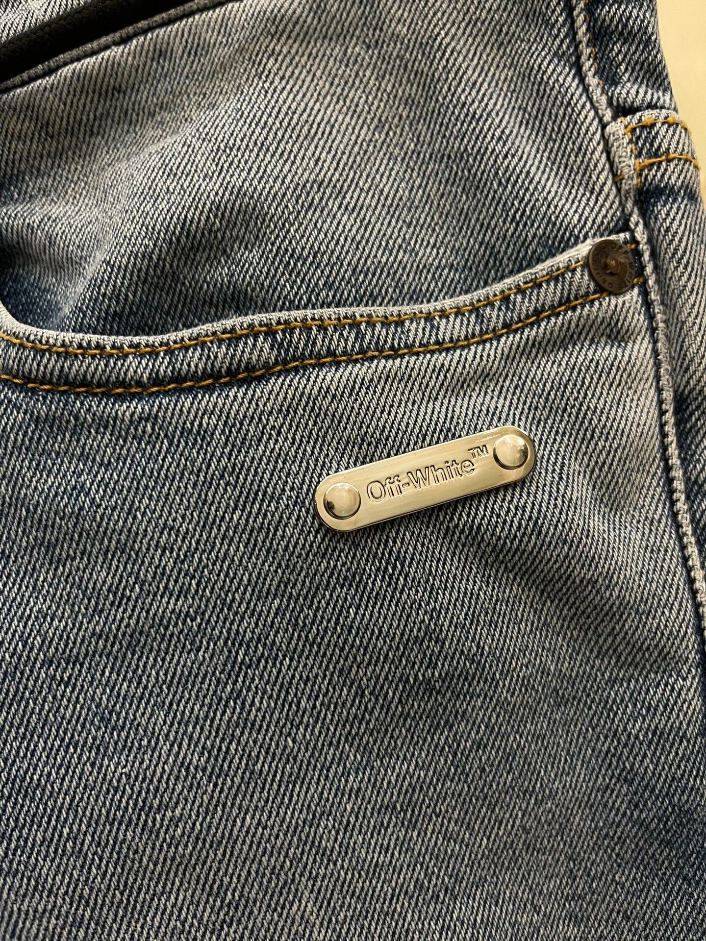 Off-White Off-White Classic Denim Jeans in Light Blue Size US 32 / EU 48 - 2 Thumbnail