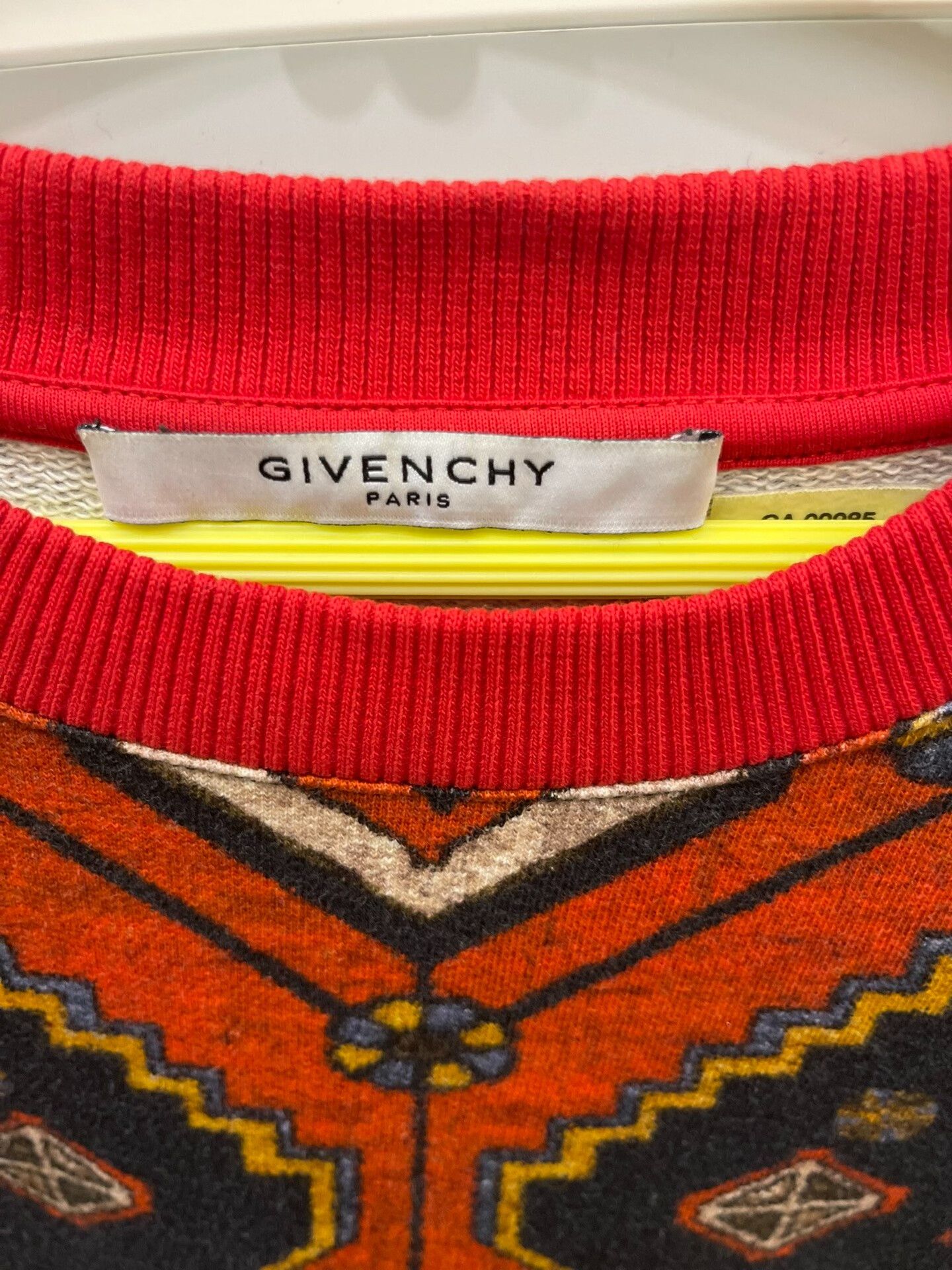 Givenchy Givenchy Bohemian Pullover Sweatshirt Size M / US 6-8 / IT 42-44 - 4 Thumbnail