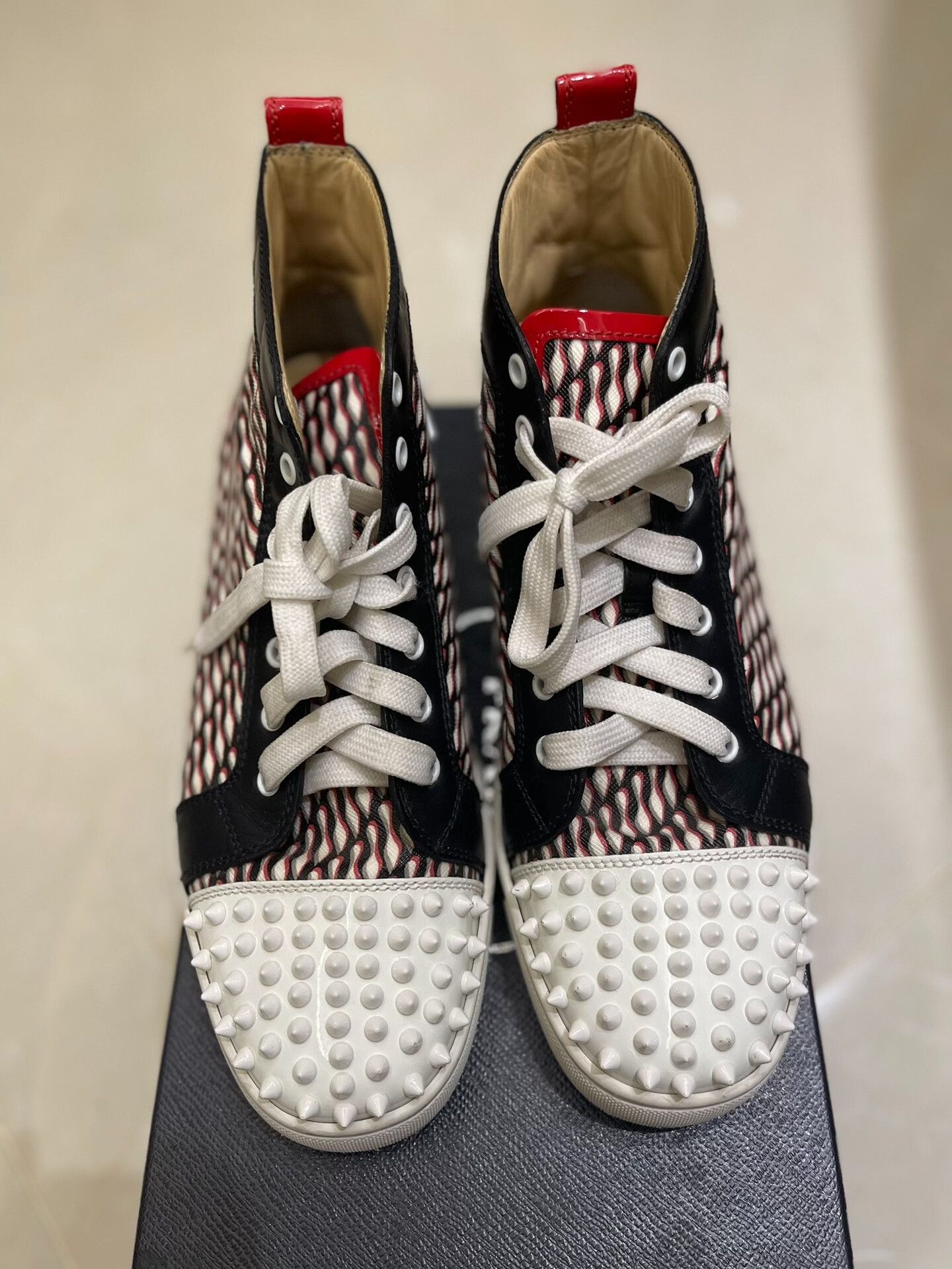 Christian Louboutin Christian Louboutin Red Bottom High-Top Sneakers Size US 9 / EU 42 - 2 Thumbnail